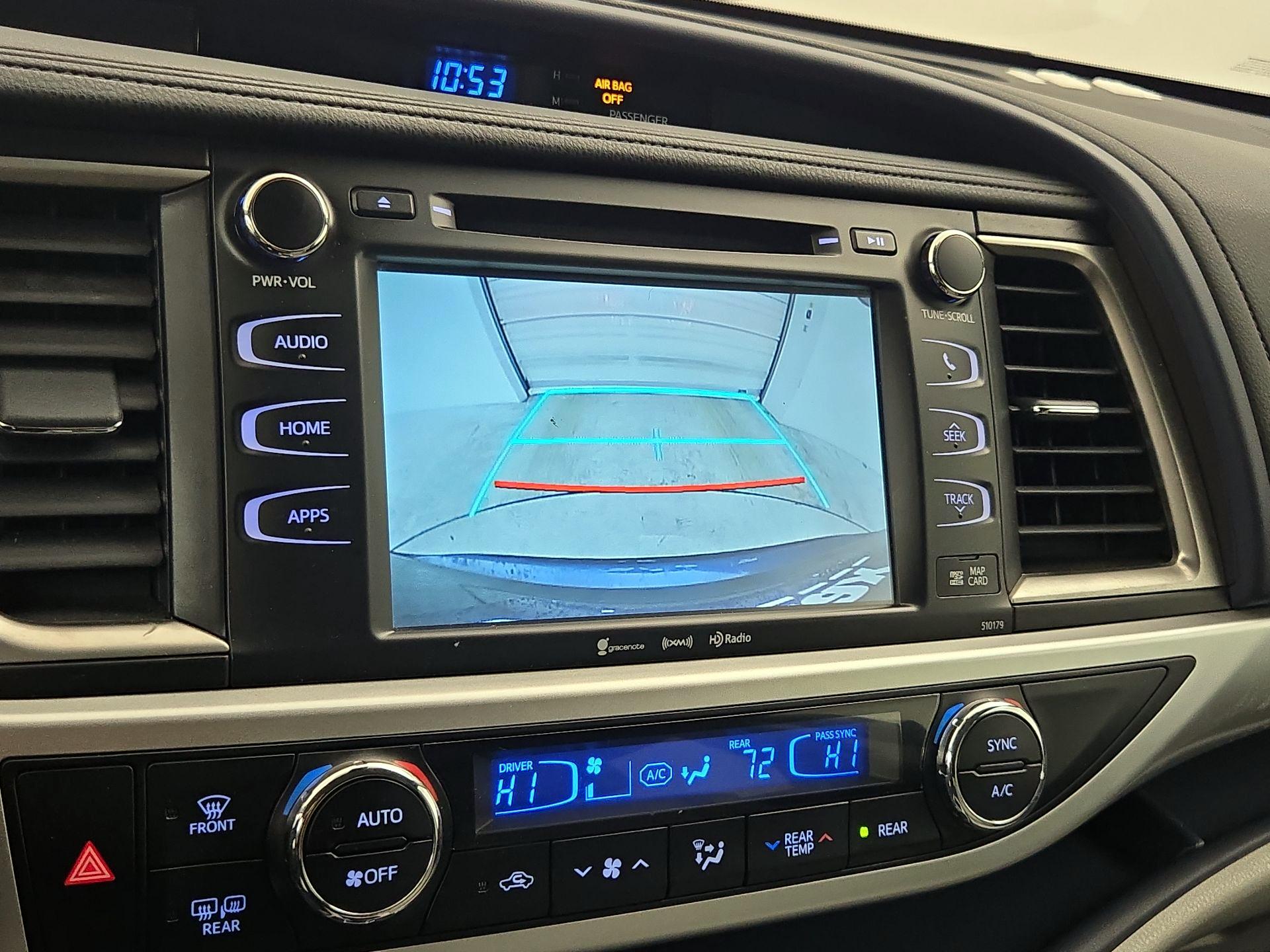 Thumbnail: 2017 Toyota Highlander - 15