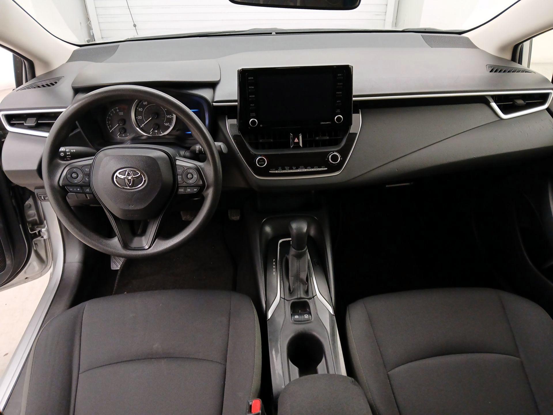 Thumbnail: 2022 Toyota Corolla - 9