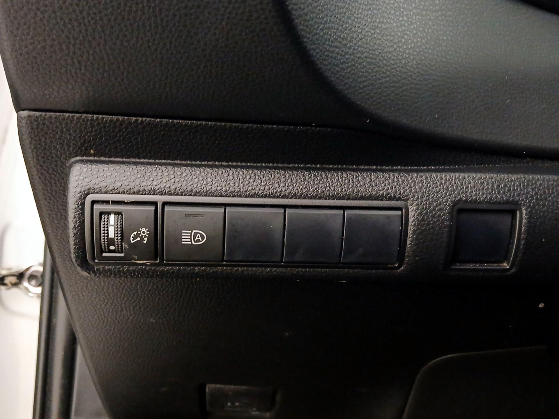 Thumbnail: 2022 Toyota Corolla - 13