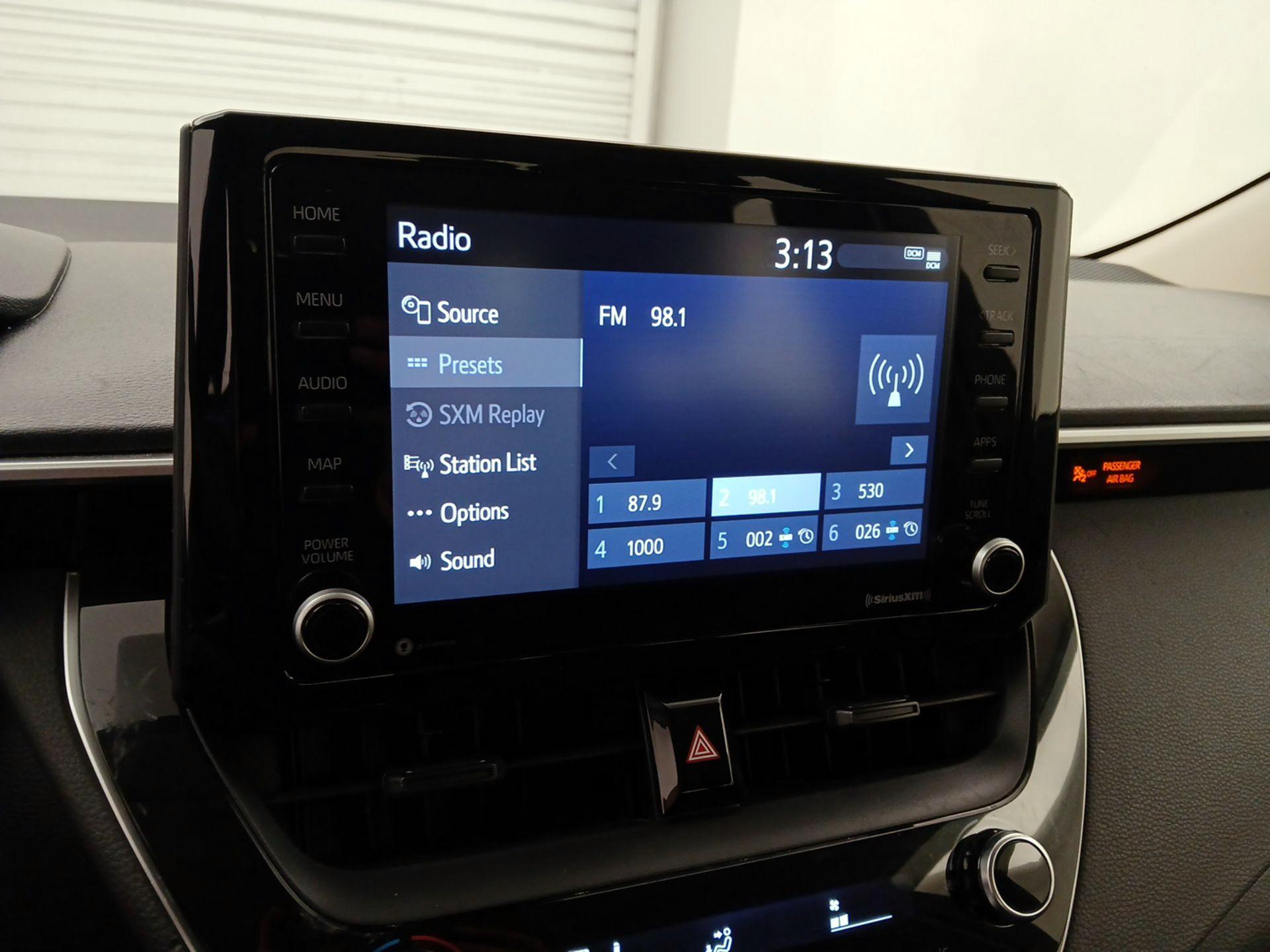 Thumbnail: 2022 Toyota Corolla - 15