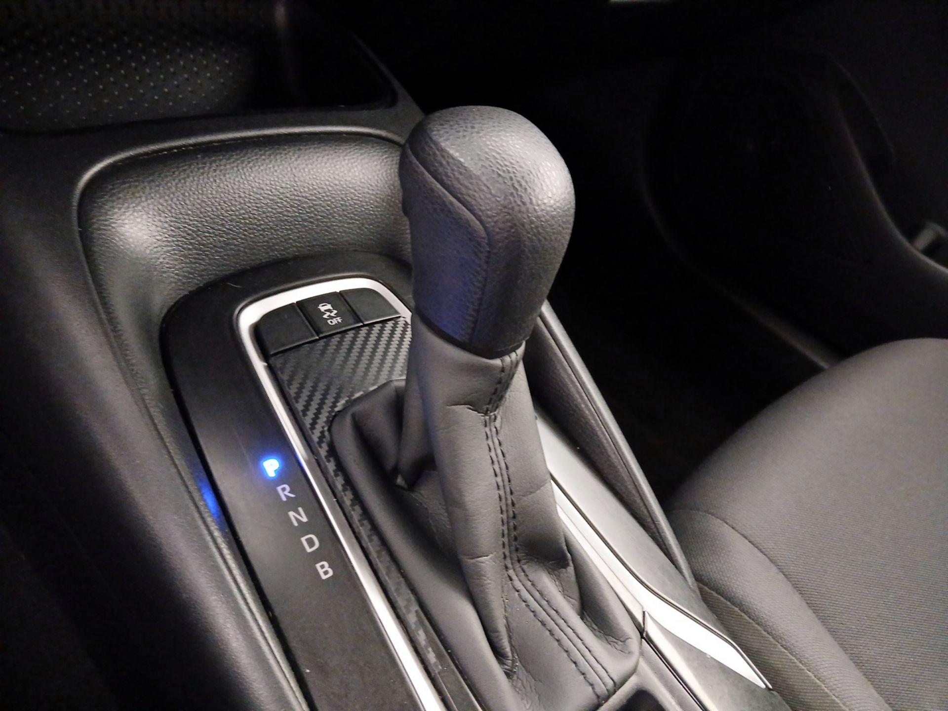 Thumbnail: 2022 Toyota Corolla - 17