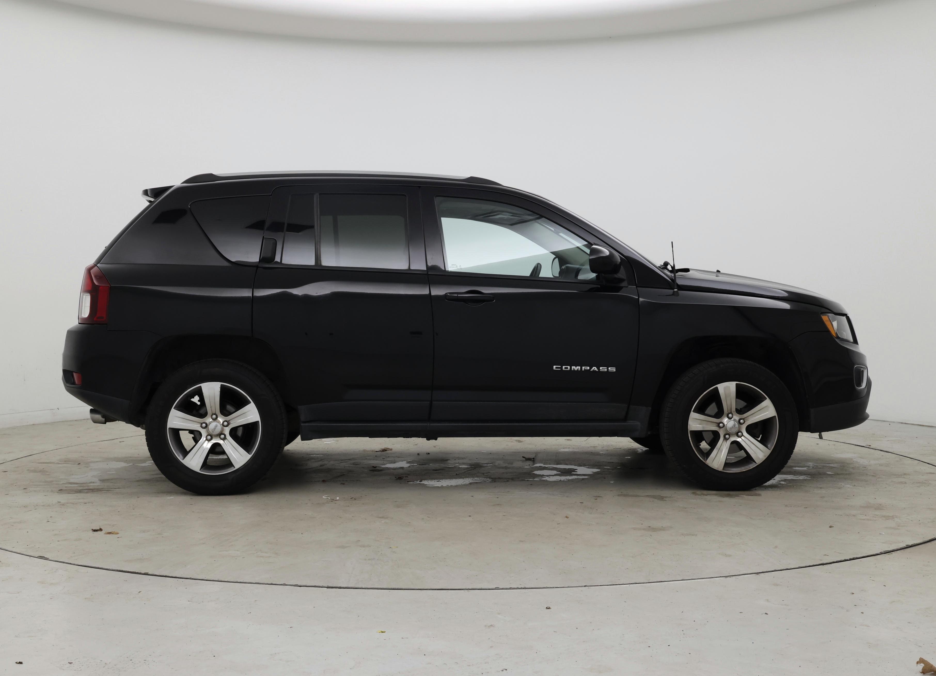 Thumbnail: 2017 Jeep Compass - 7