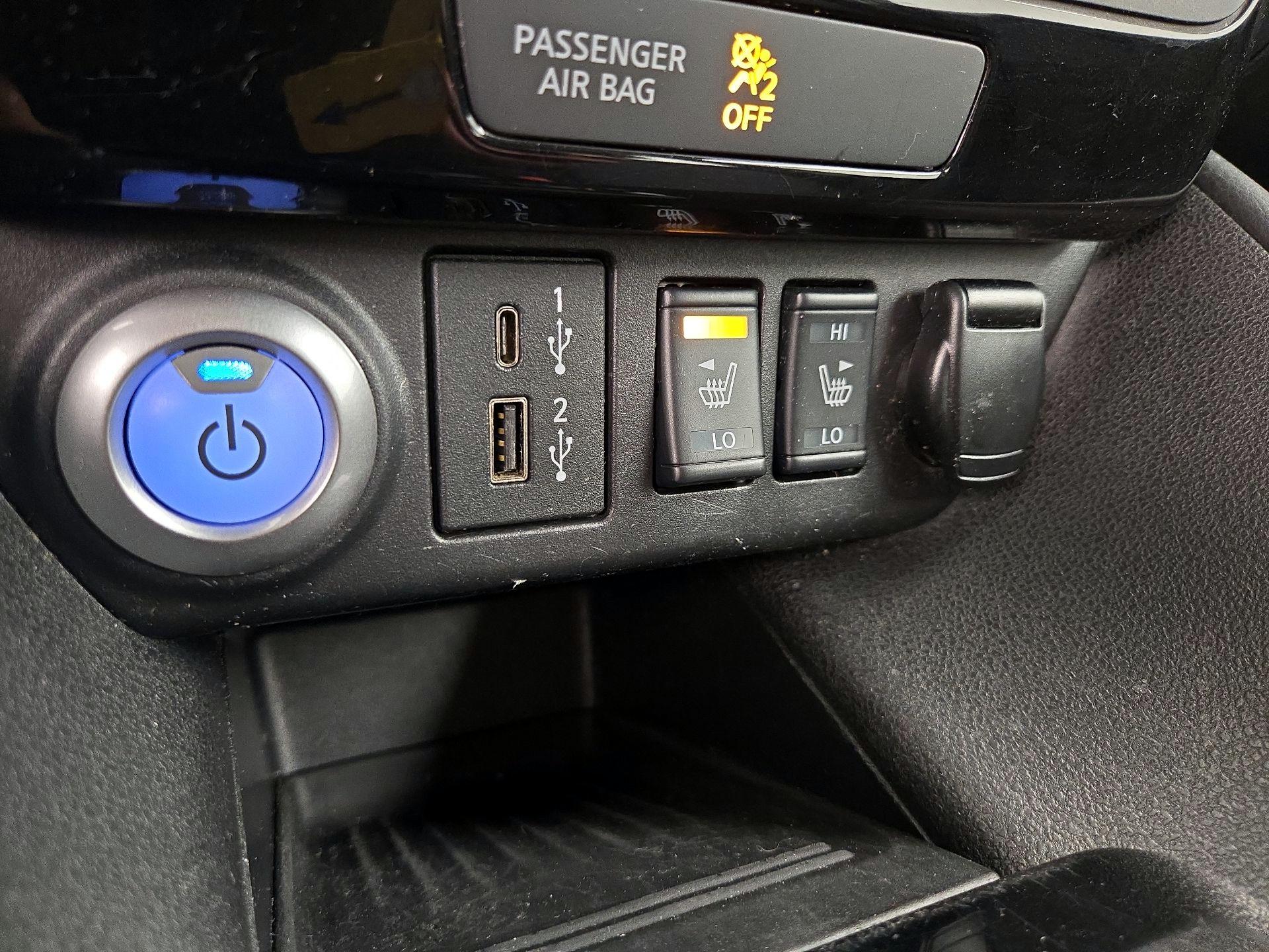 Thumbnail: 2021 Nissan Leaf - 19