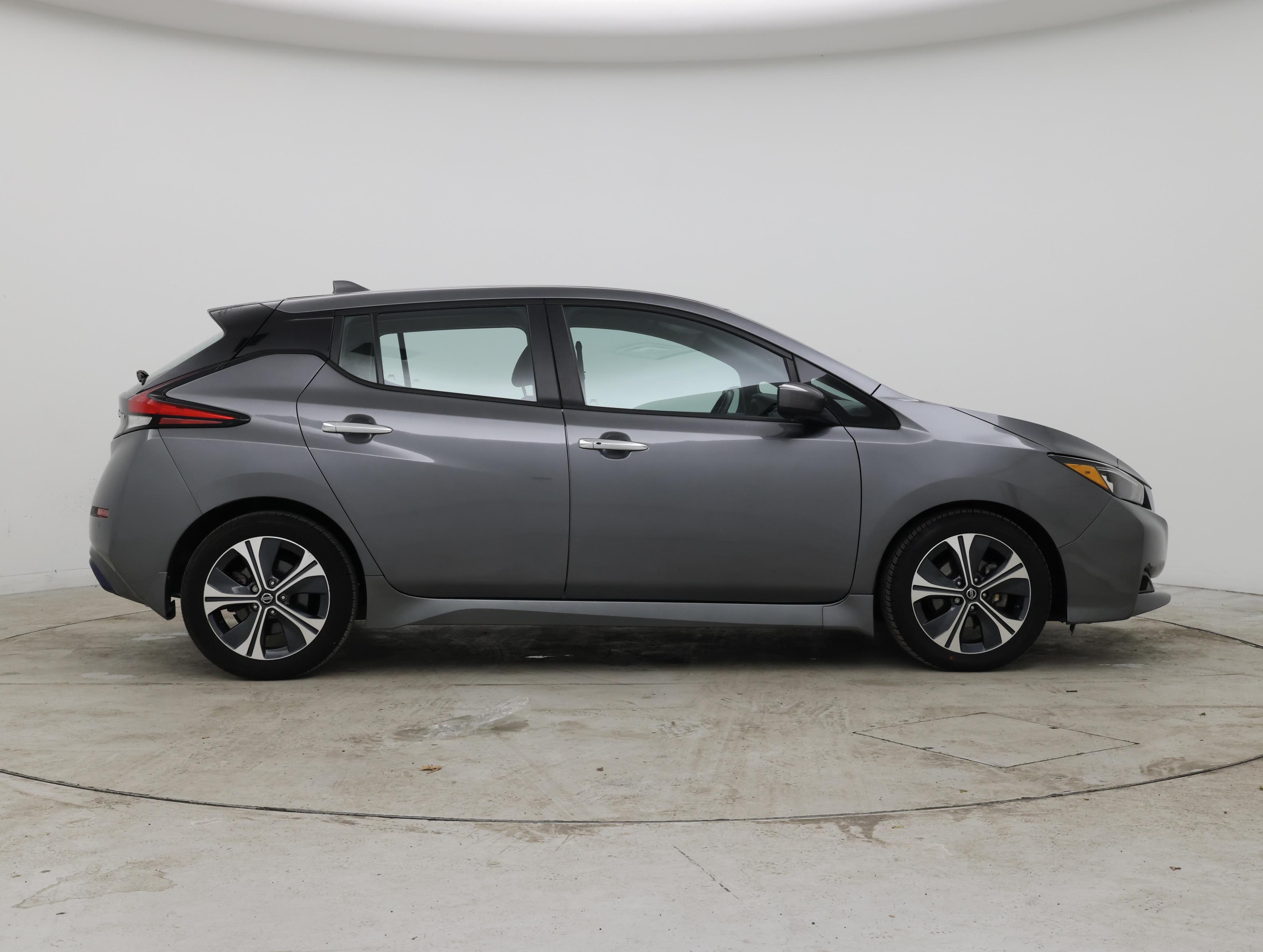 Thumbnail: 2021 Nissan Leaf - 7