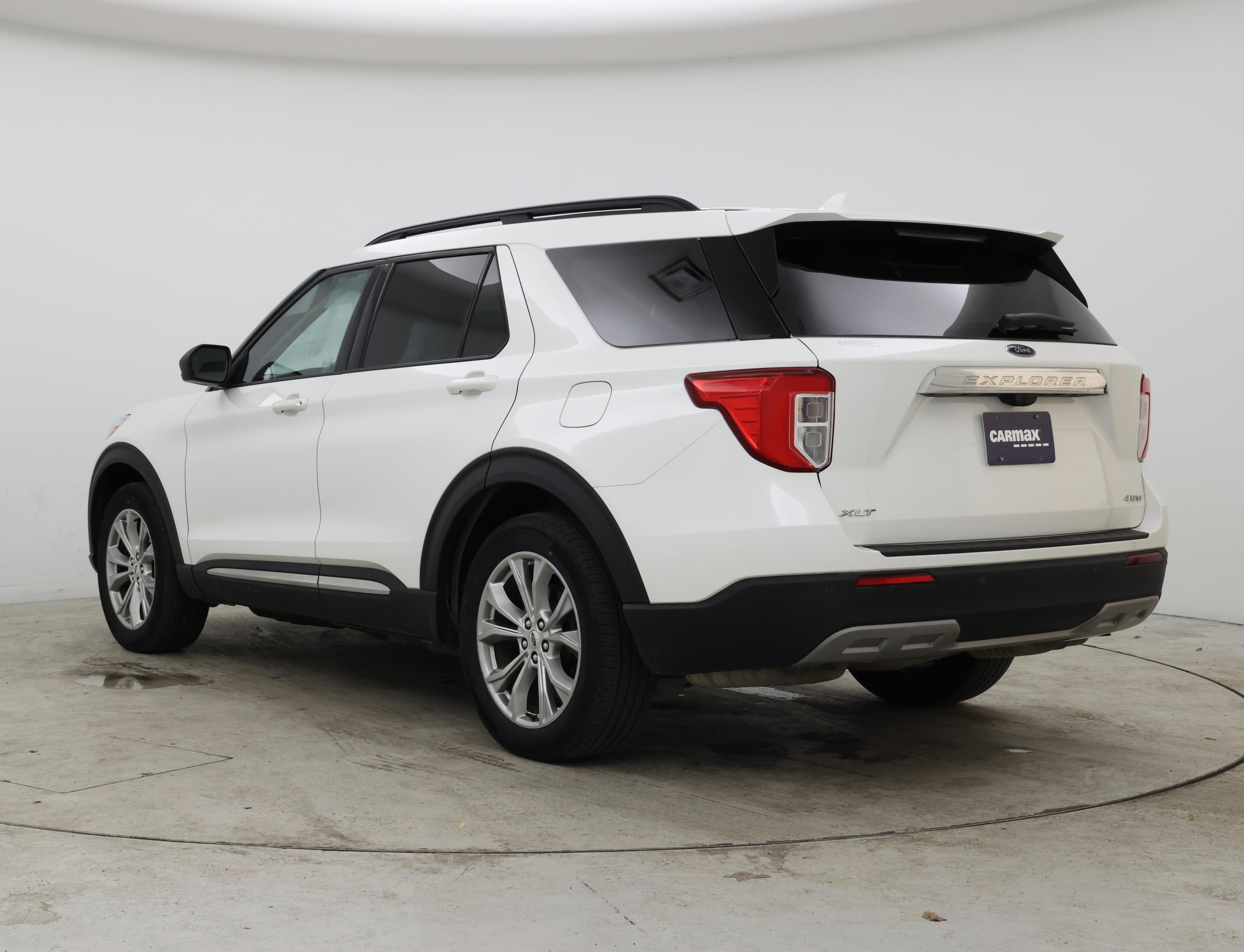 Thumbnail: 2021 Ford Explorer - 2