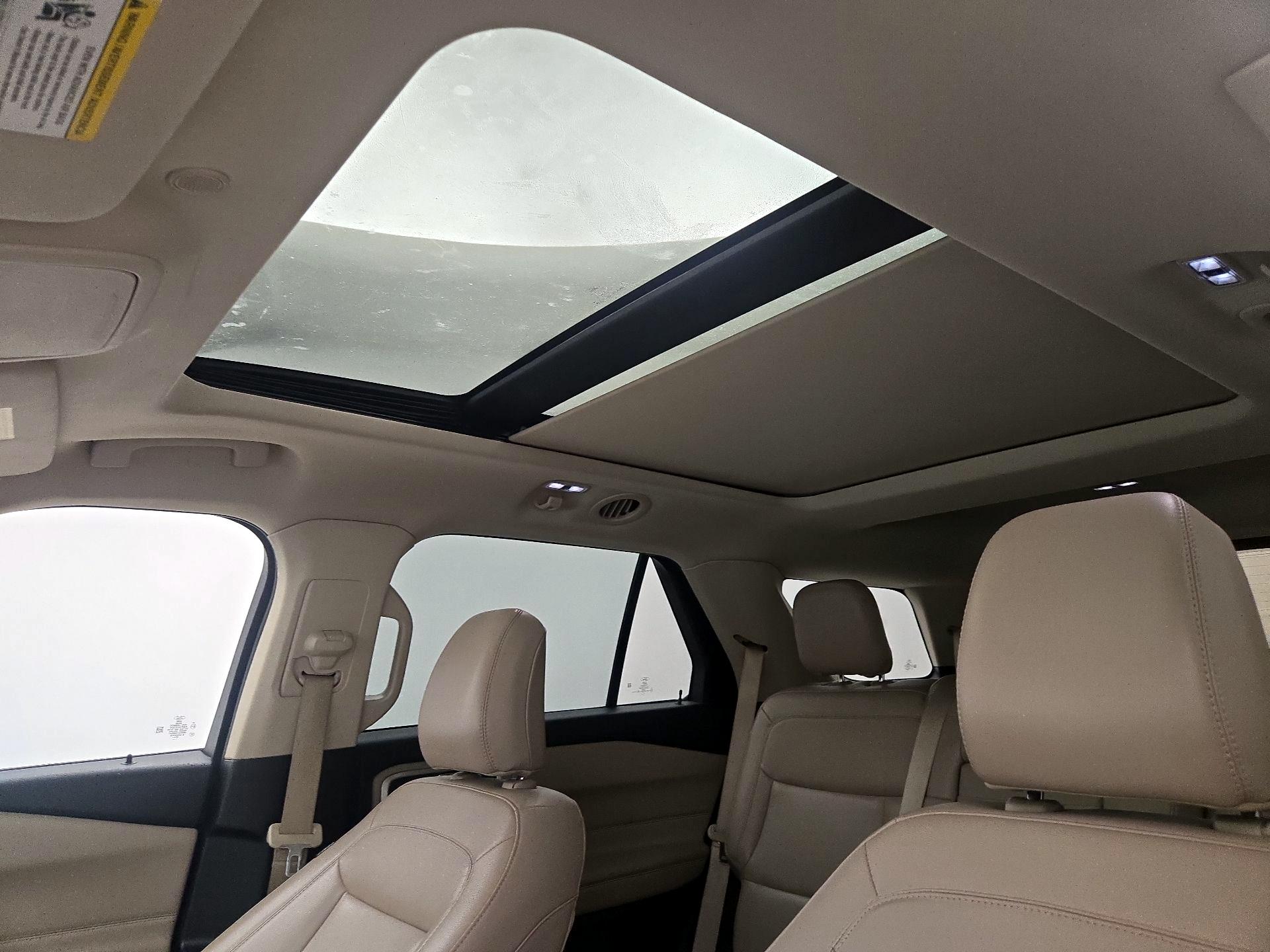 Thumbnail: 2021 Ford Explorer - 19