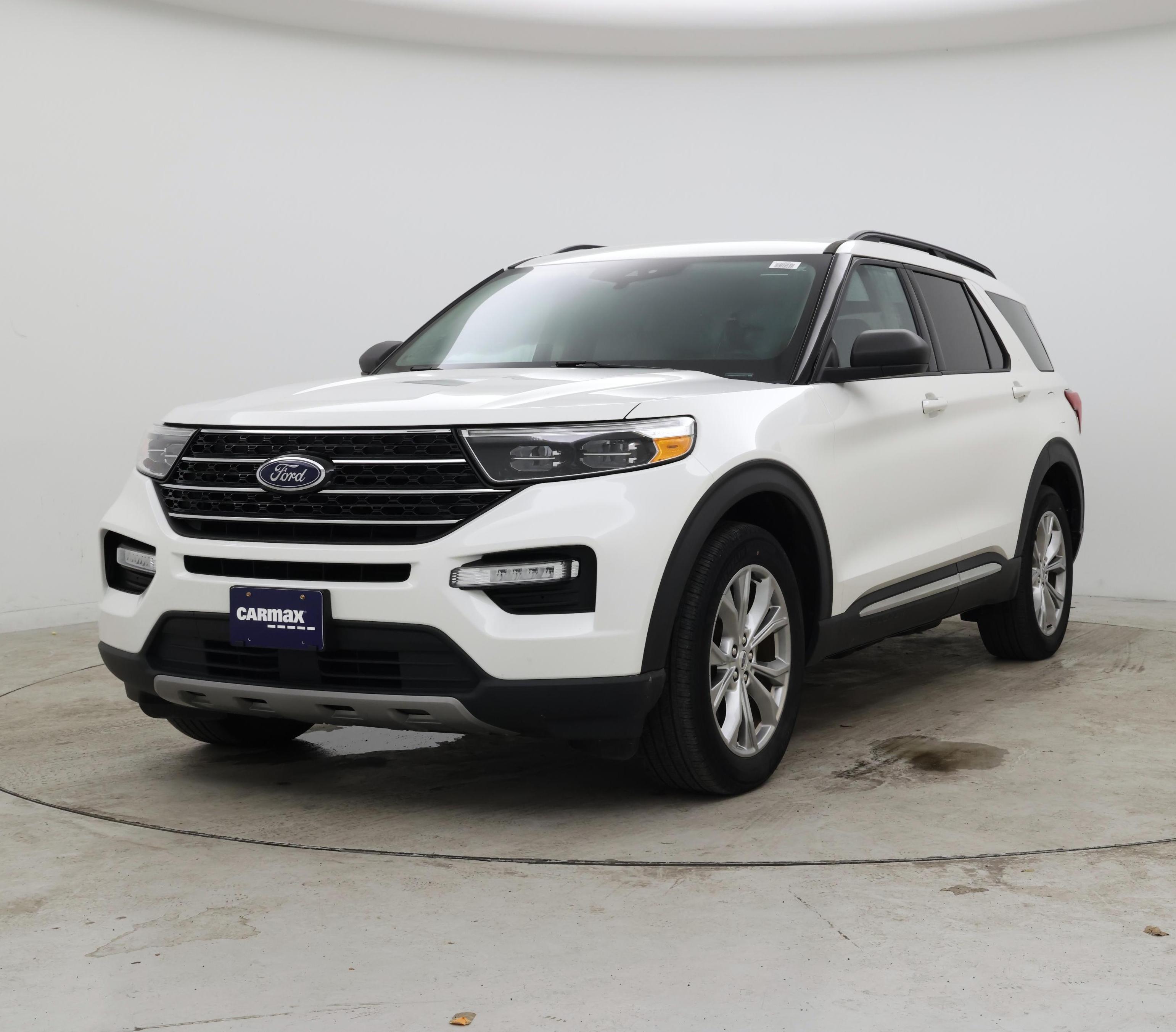Thumbnail: 2021 Ford Explorer - 4