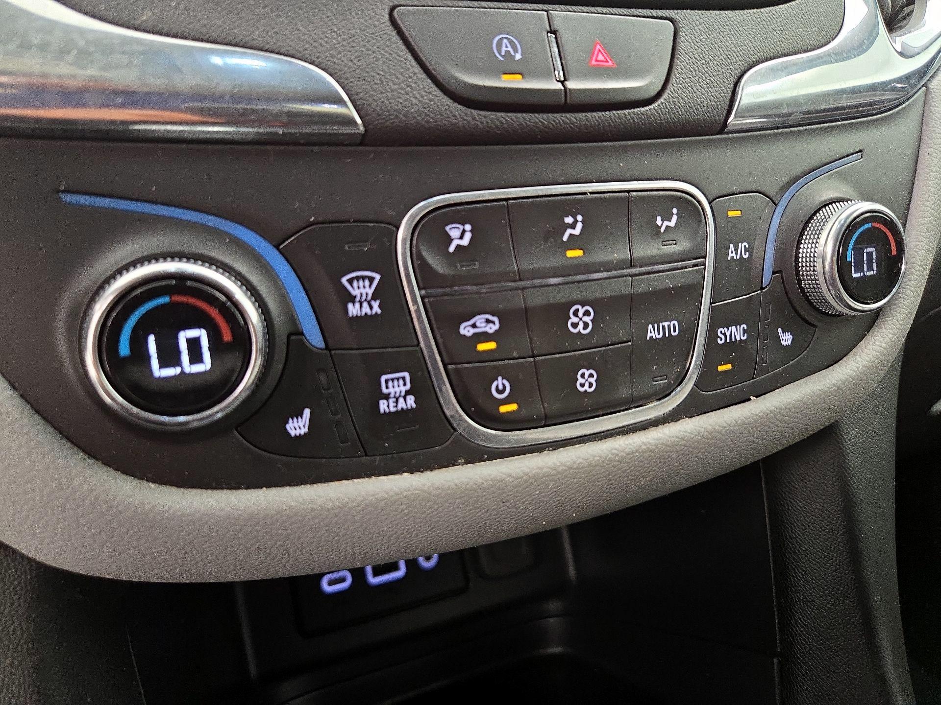 Thumbnail: 2023 Chevrolet Equinox - 16