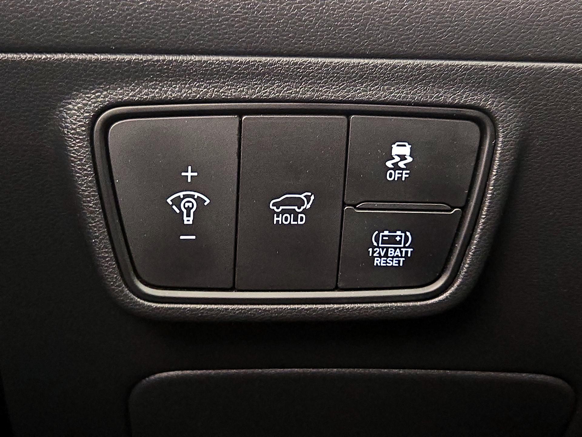 Thumbnail: 2022 Hyundai Tucson - 13