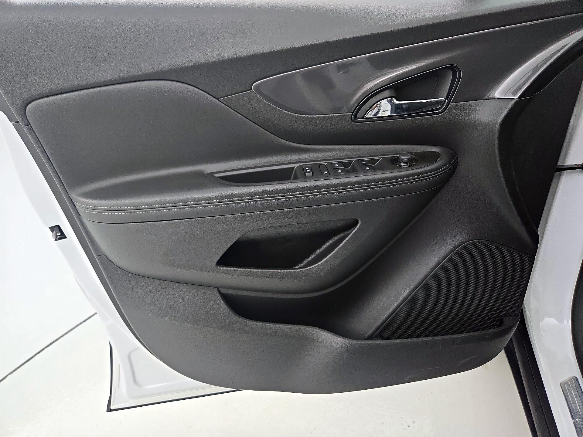 Thumbnail: 2021 Buick Encore - 12