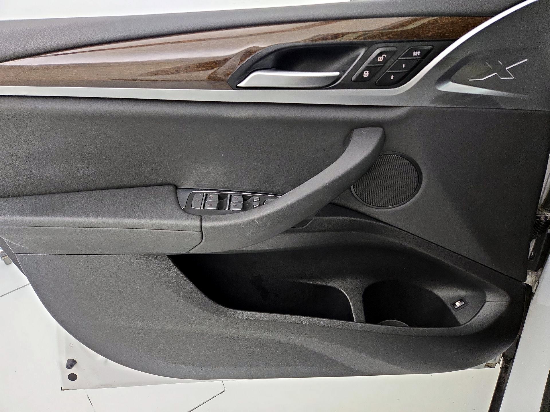 Thumbnail: 2021 BMW X3 - 12