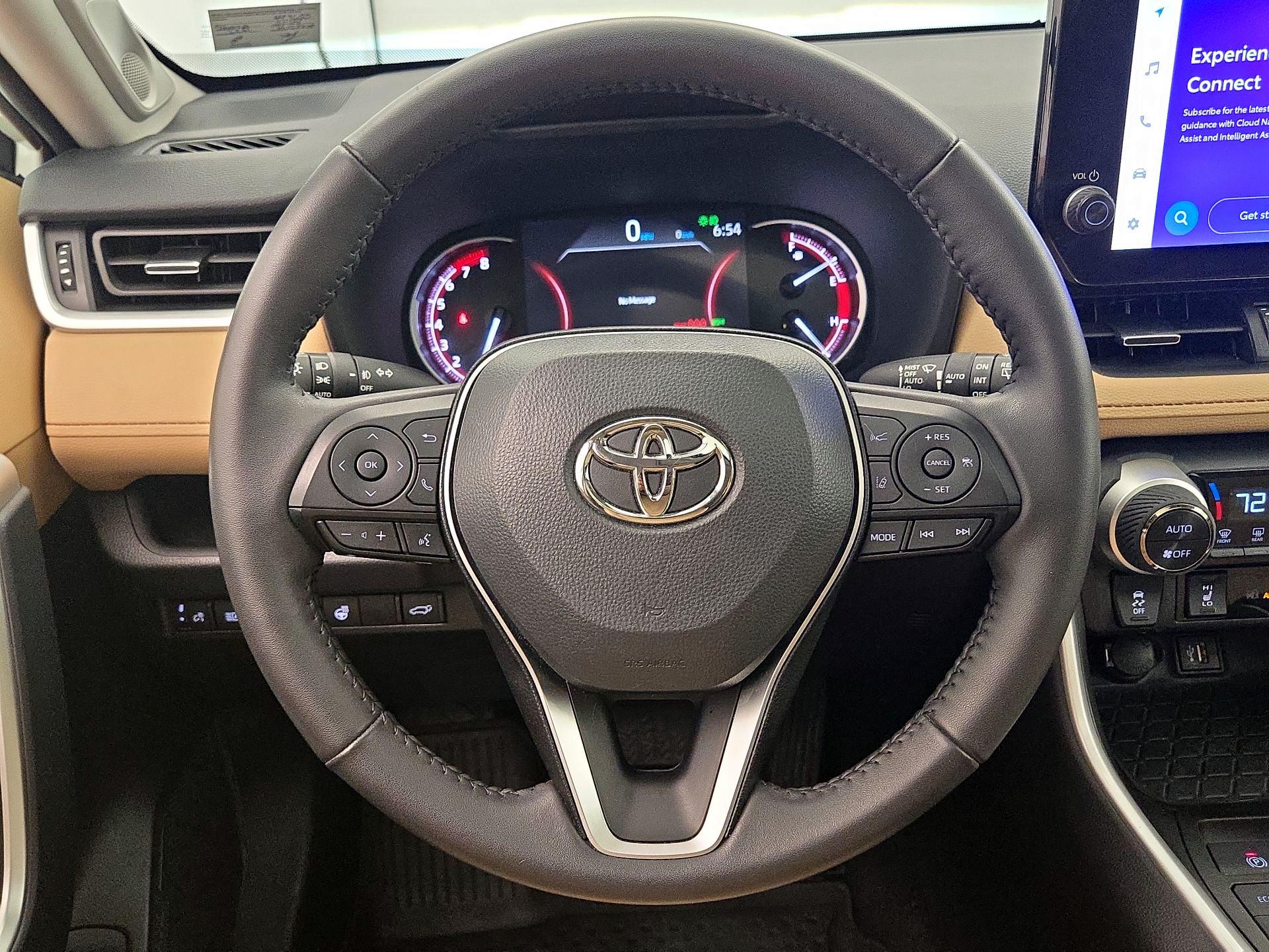 Thumbnail: 2024 Toyota RAV4 - 10