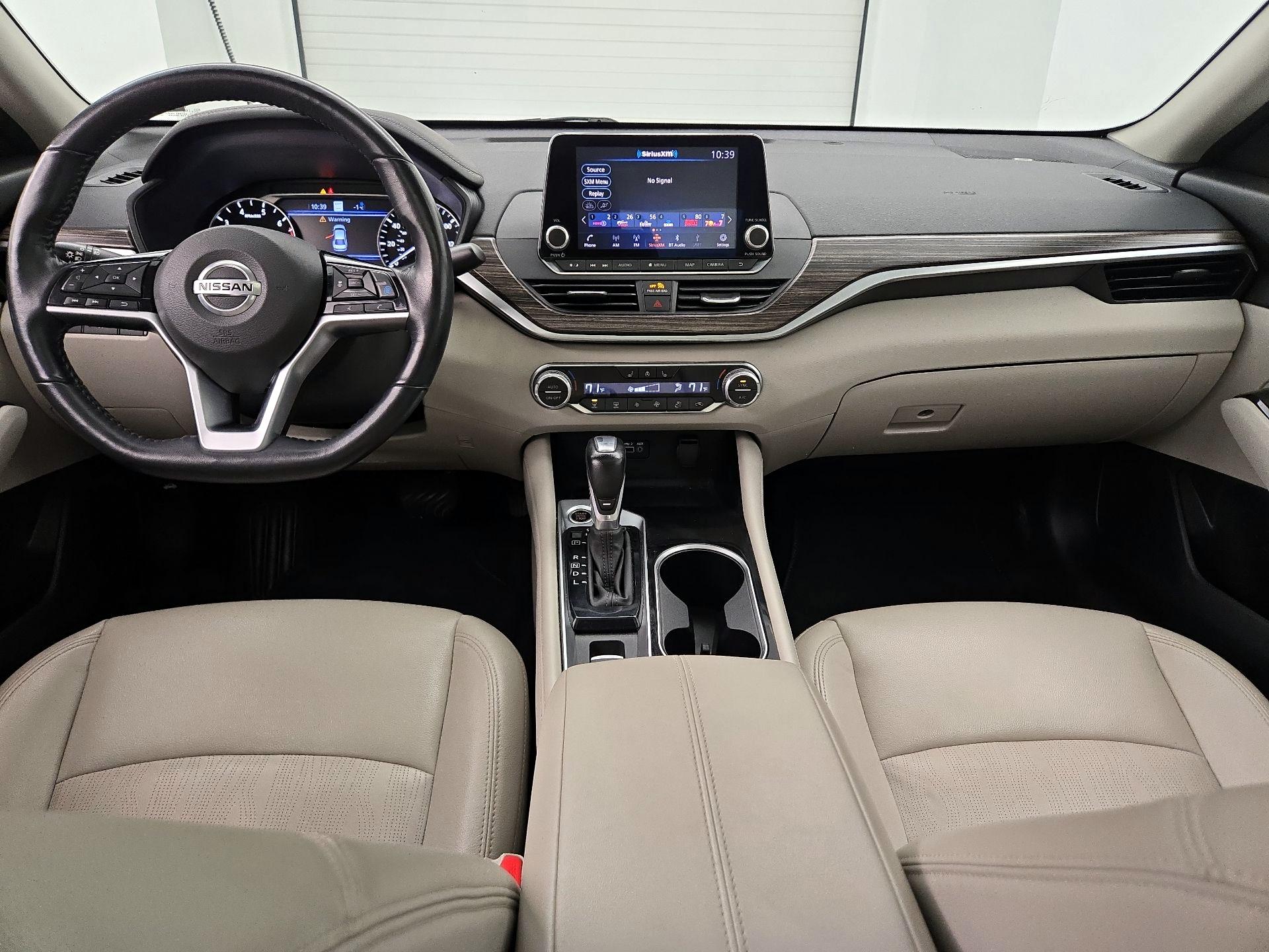 Thumbnail: 2021 Nissan Altima - 9