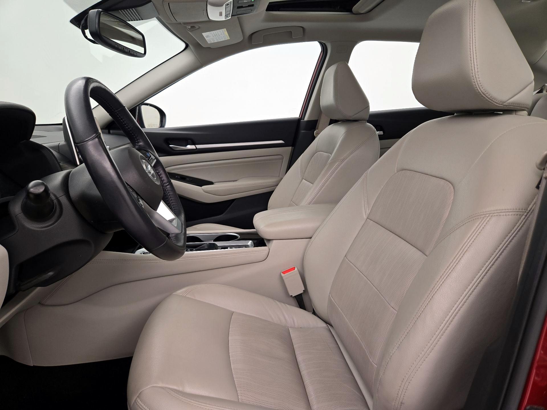 Thumbnail: 2021 Nissan Altima - 11