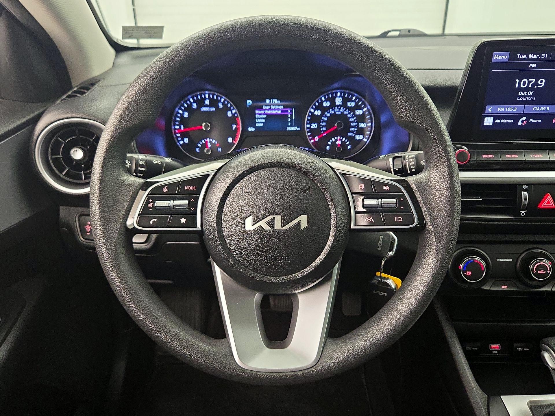 Thumbnail: 2023 Kia Forte - 10