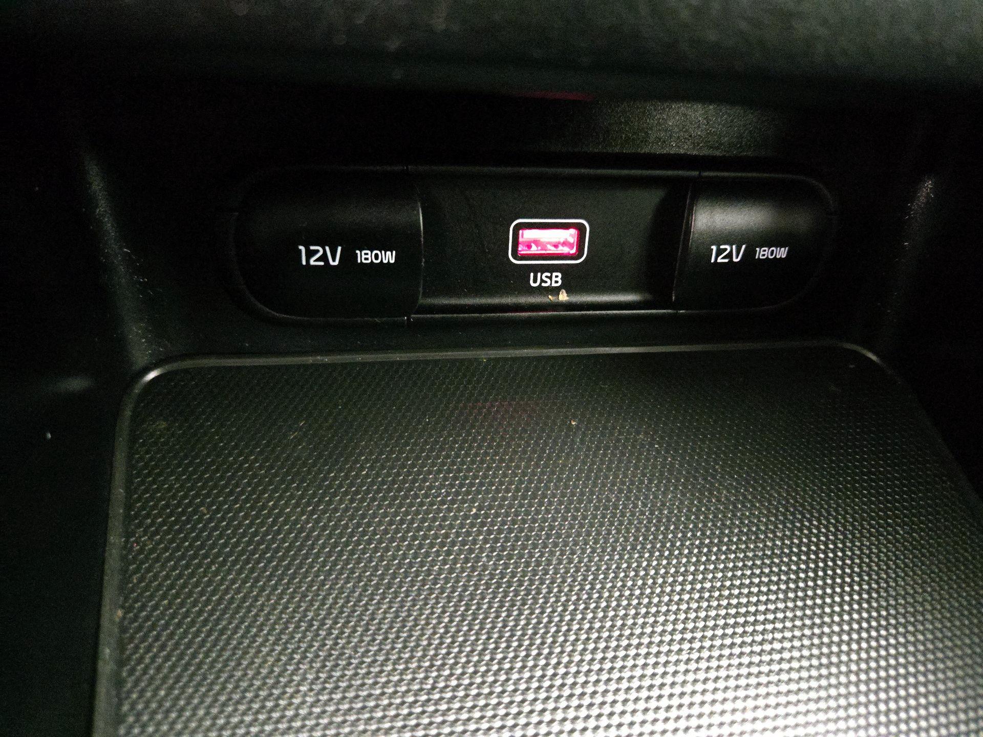 Thumbnail: 2023 Kia Forte - 18