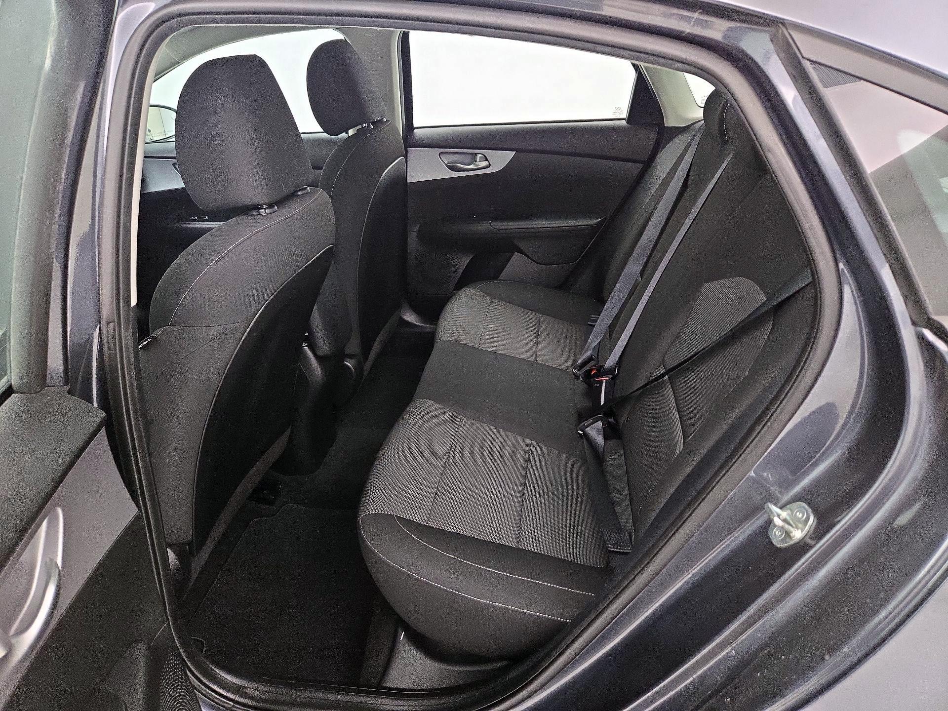 Thumbnail: 2023 Kia Forte - 19