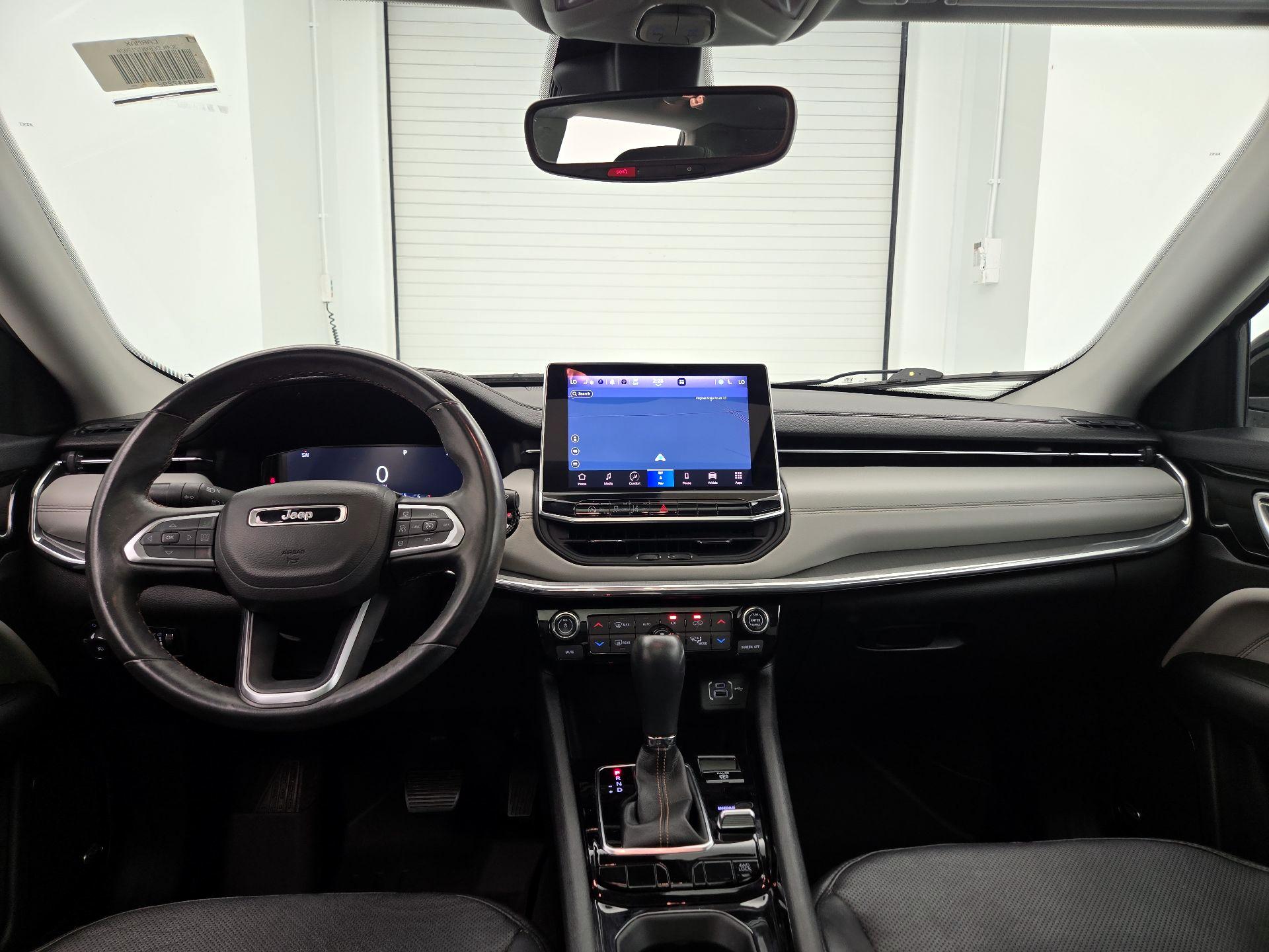 Thumbnail: 2022 Jeep Compass - 9