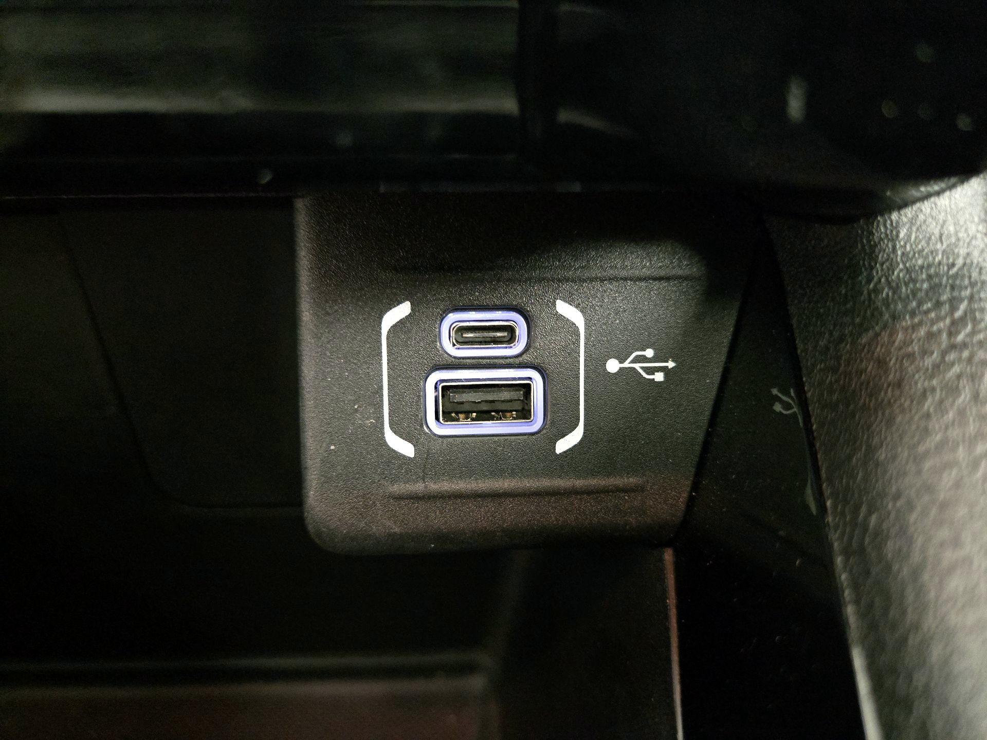 Thumbnail: 2022 Jeep Compass - 19