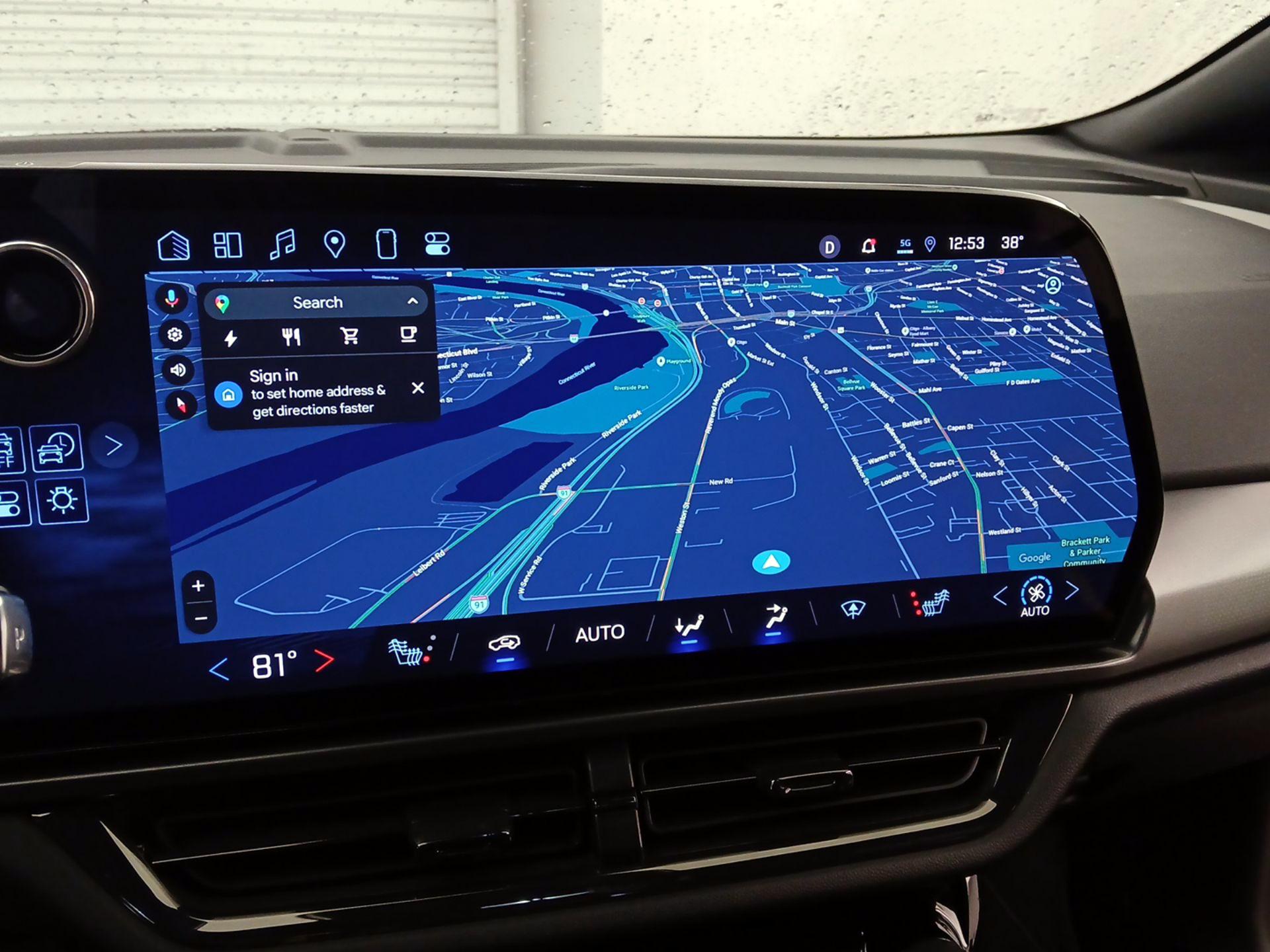 Thumbnail: 2024 Chevrolet Equinox - 14