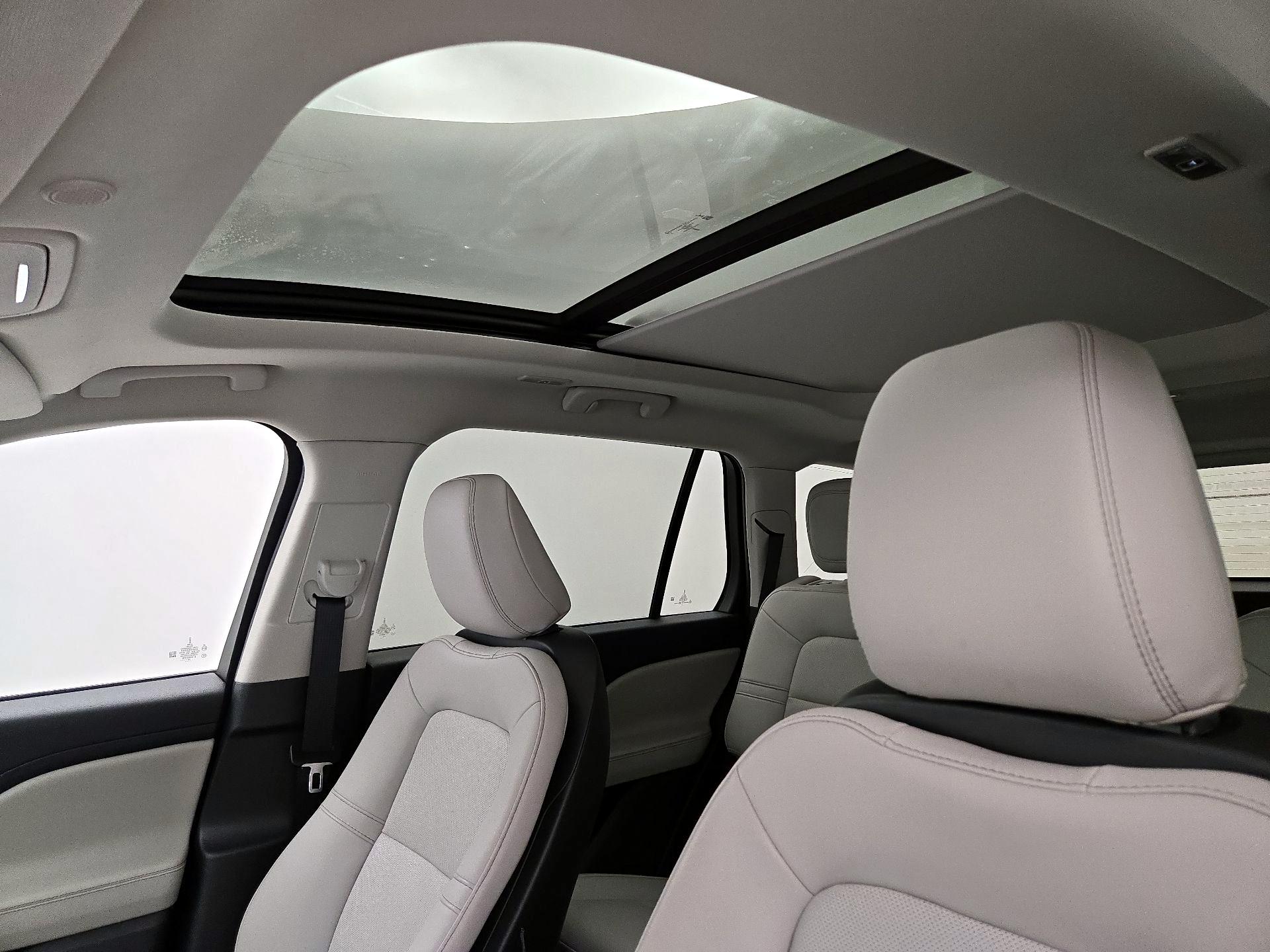 Thumbnail: 2025 Lincoln Aviator - 20