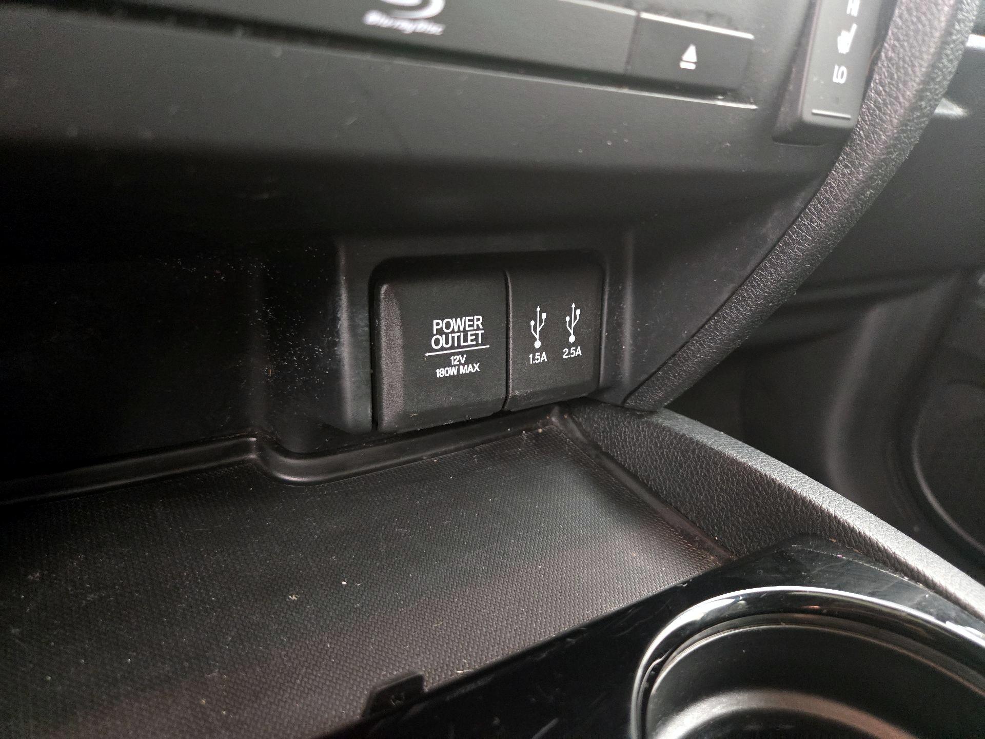 Thumbnail: 2016 Honda Pilot - 19