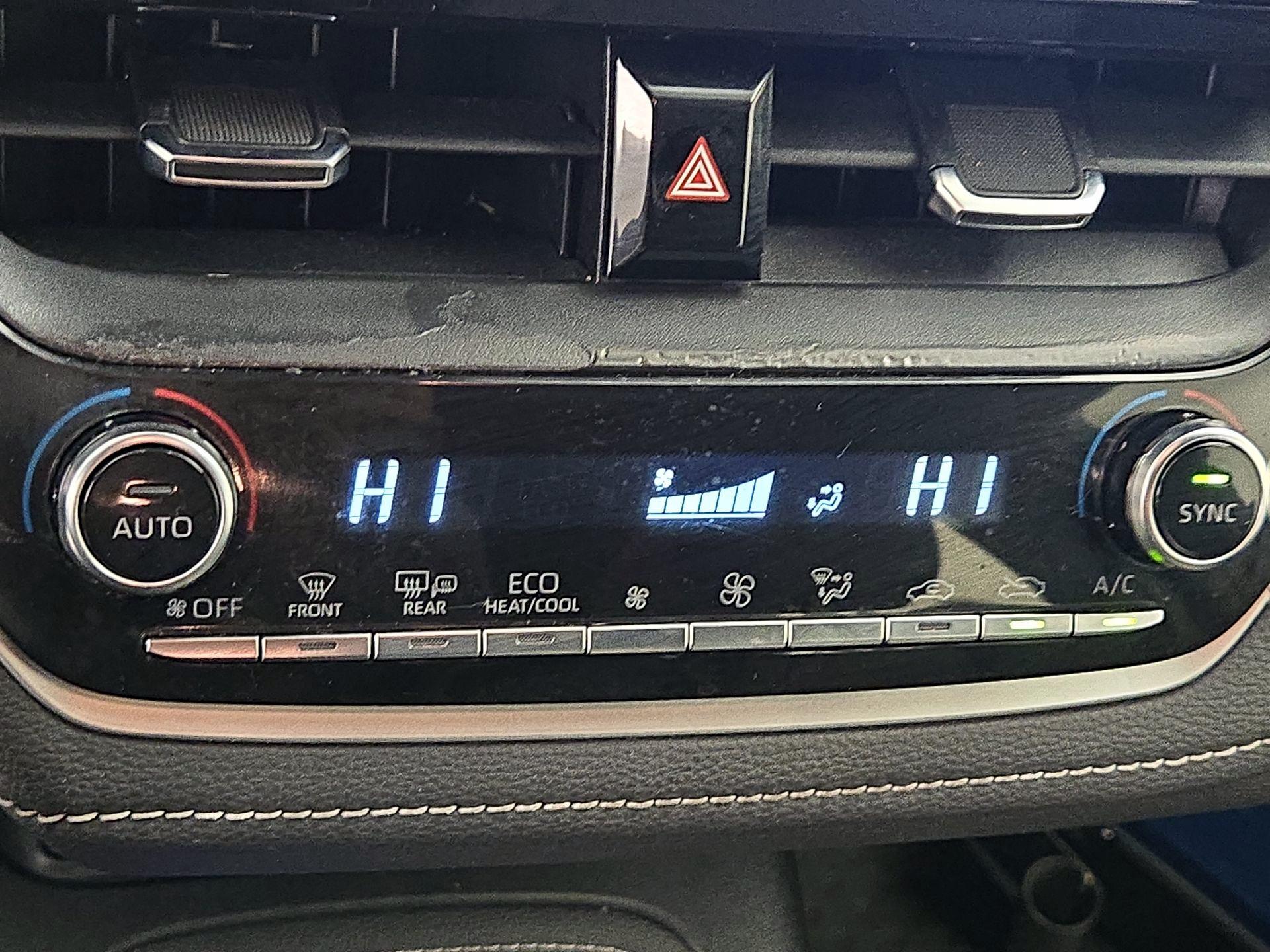 Thumbnail: 2022 Toyota Corolla - 17