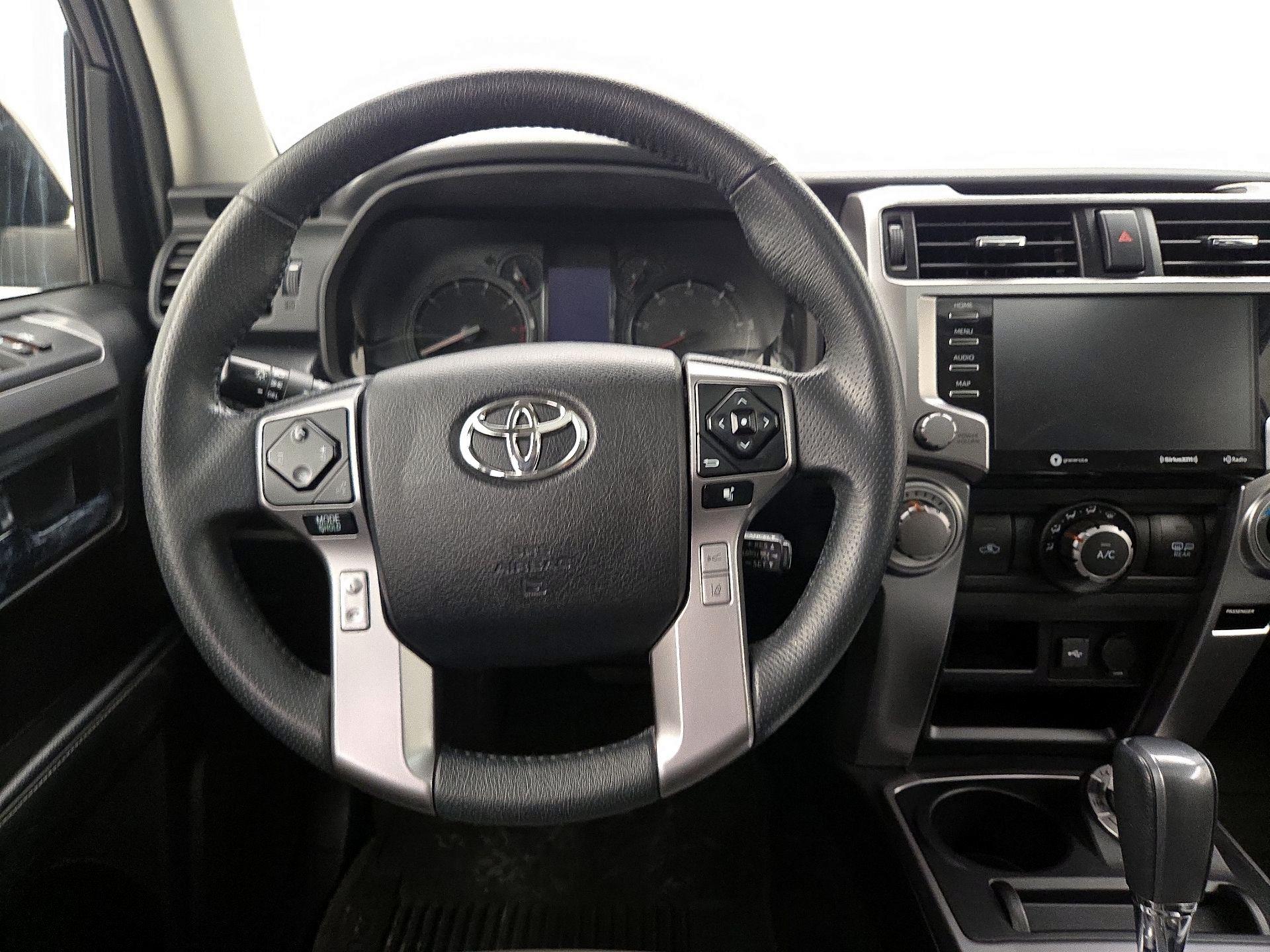 Thumbnail: 2021 Toyota 4Runner - 10