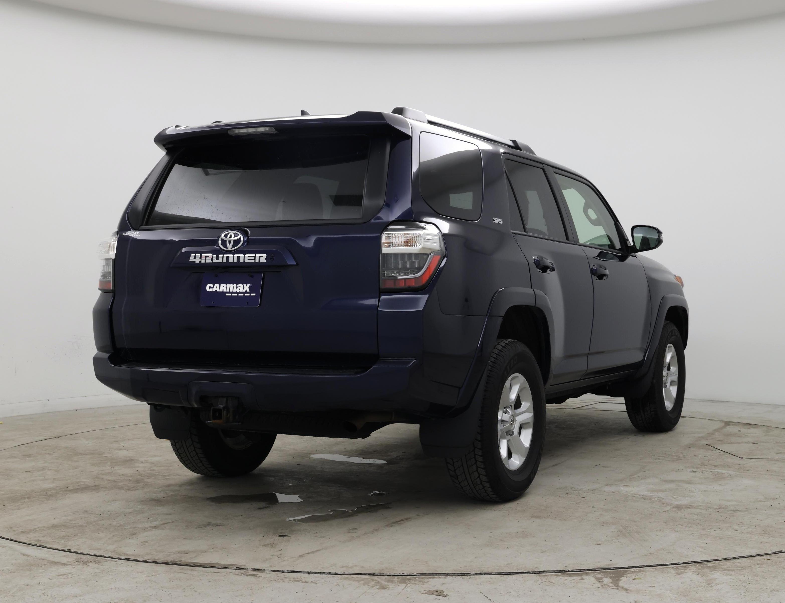 Thumbnail: 2021 Toyota 4Runner - 8