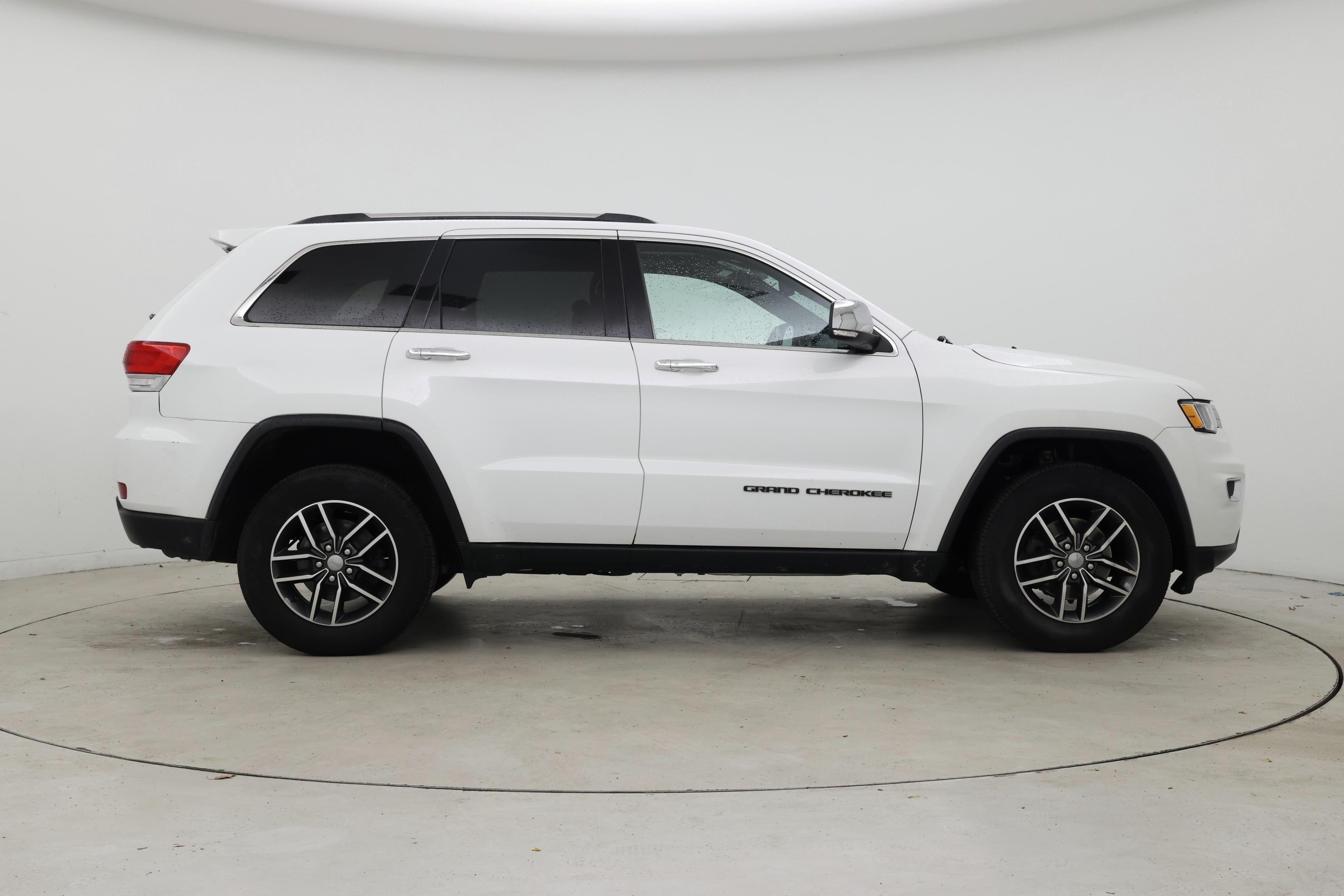 Thumbnail: 2018 Jeep Grand Cherokee - 7