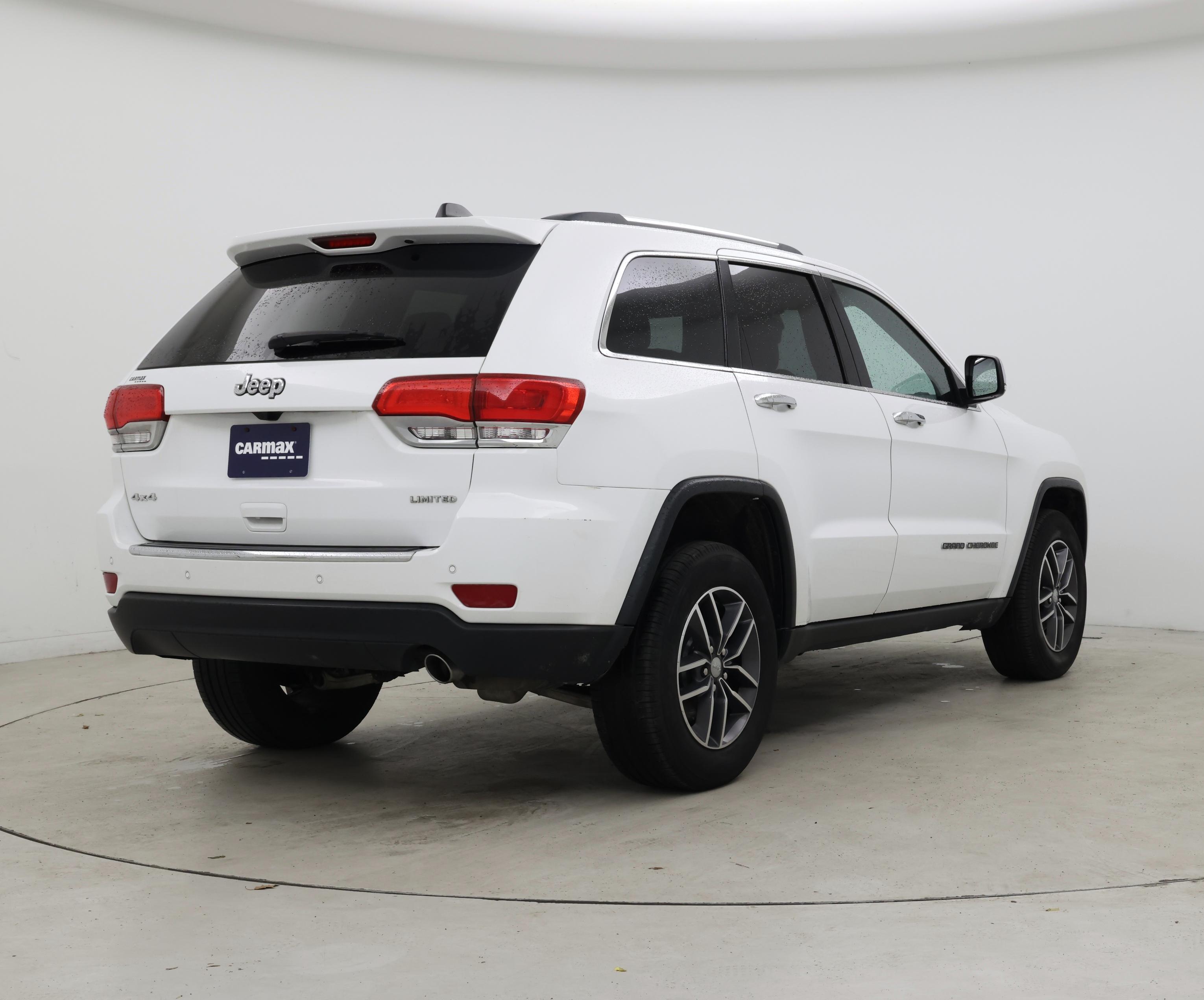 Thumbnail: 2018 Jeep Grand Cherokee - 8