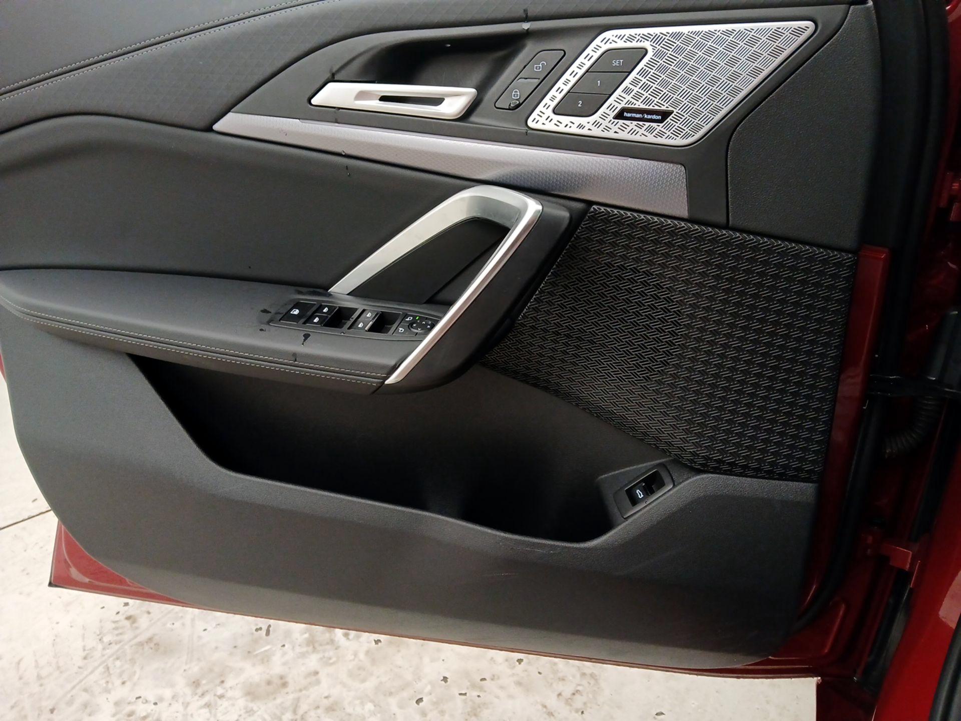 Thumbnail: 2025 BMW X2 - 12