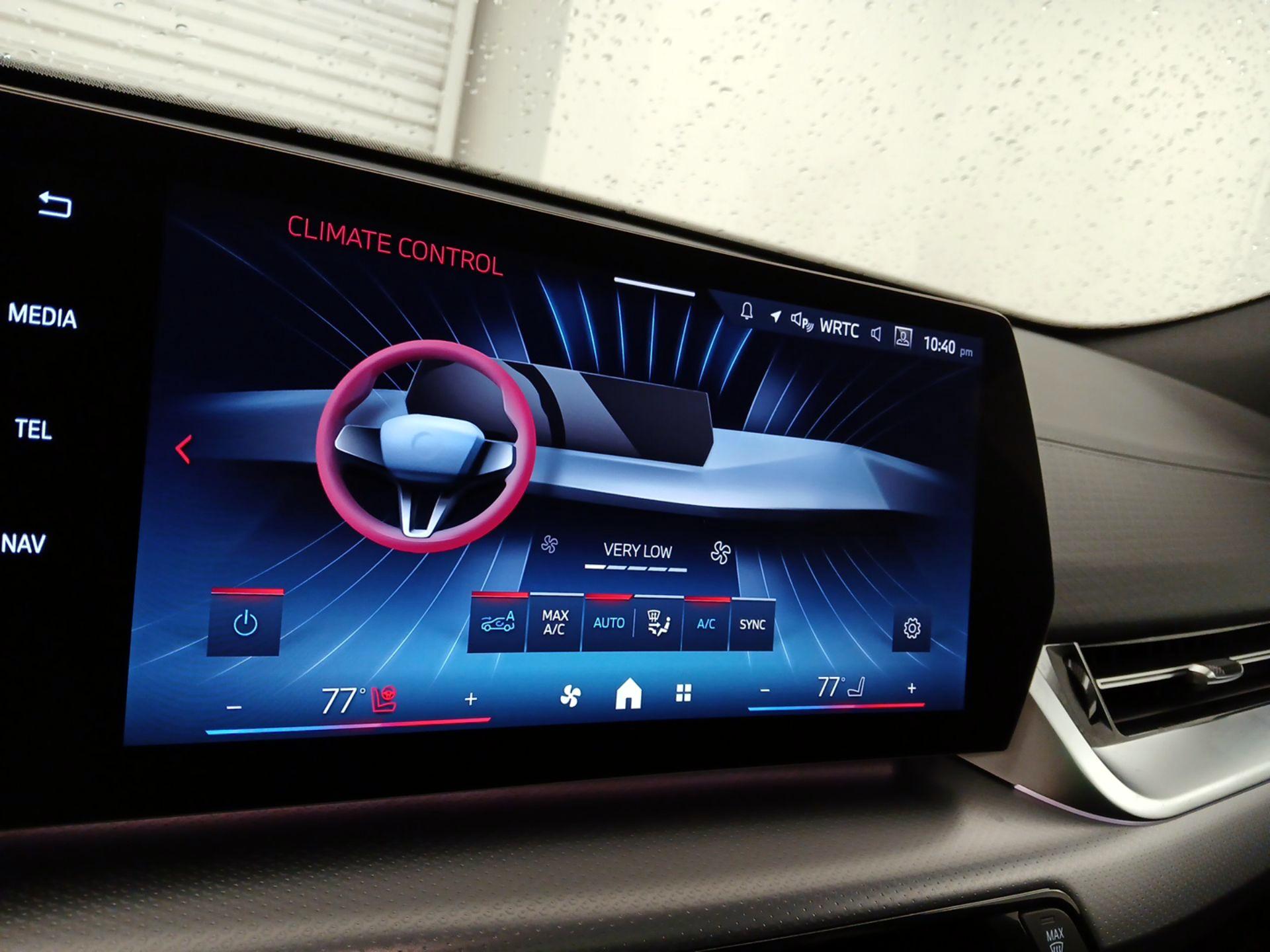 Thumbnail: 2025 BMW X2 - 16