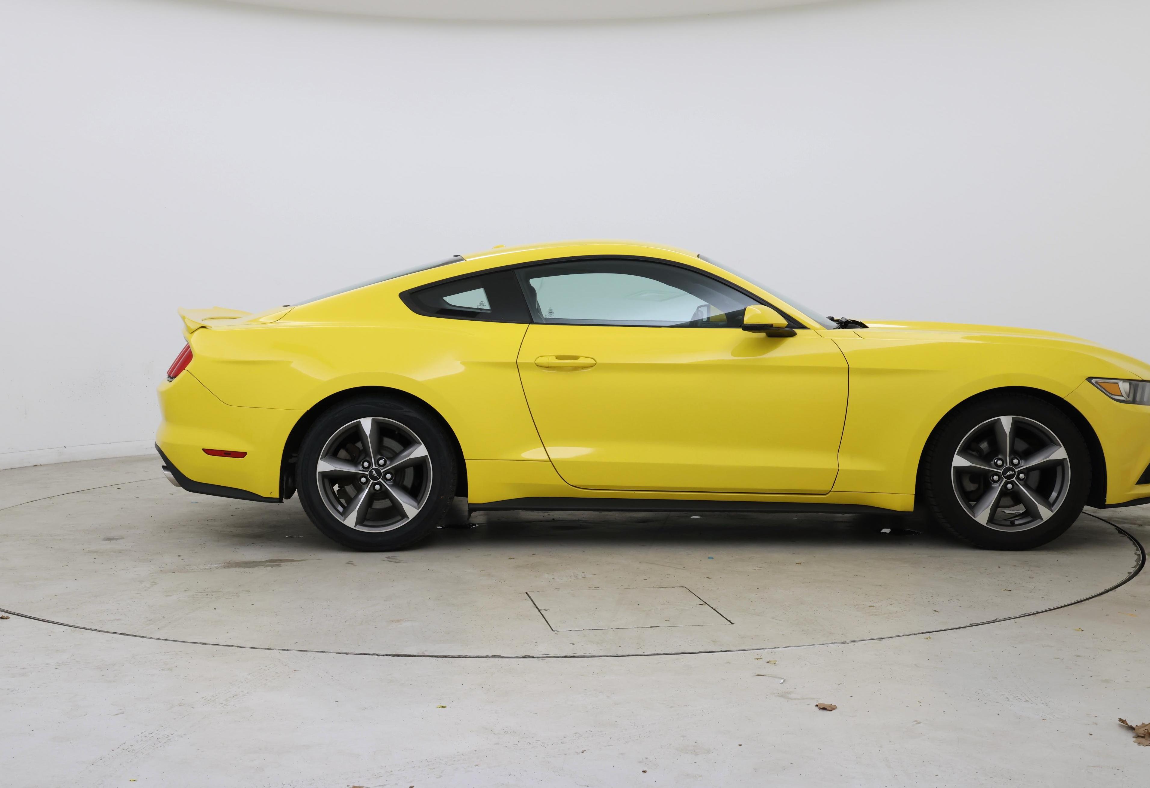 Thumbnail: 2017 Ford Mustang - 7