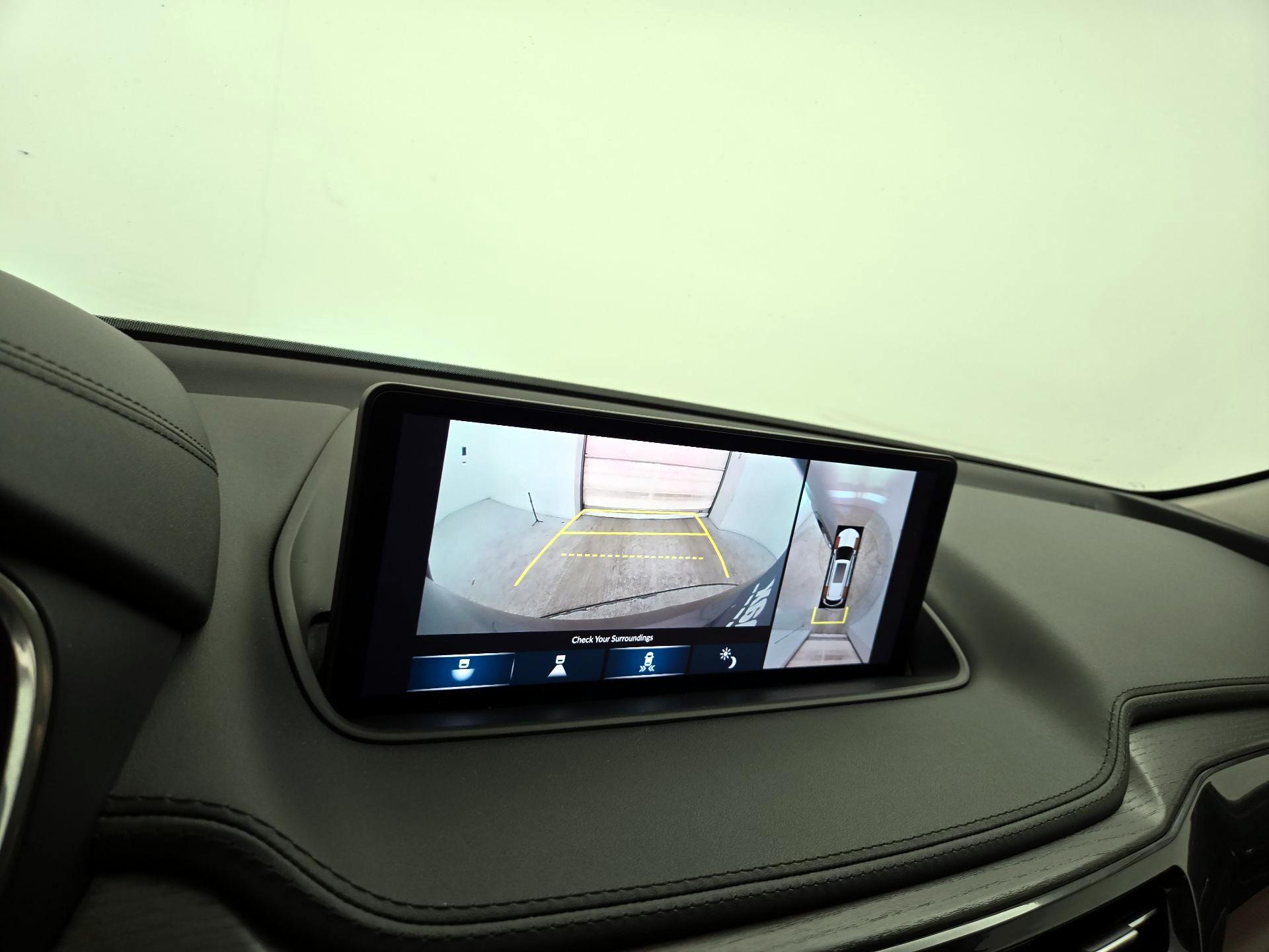 Thumbnail: 2022 Acura MDX - 15