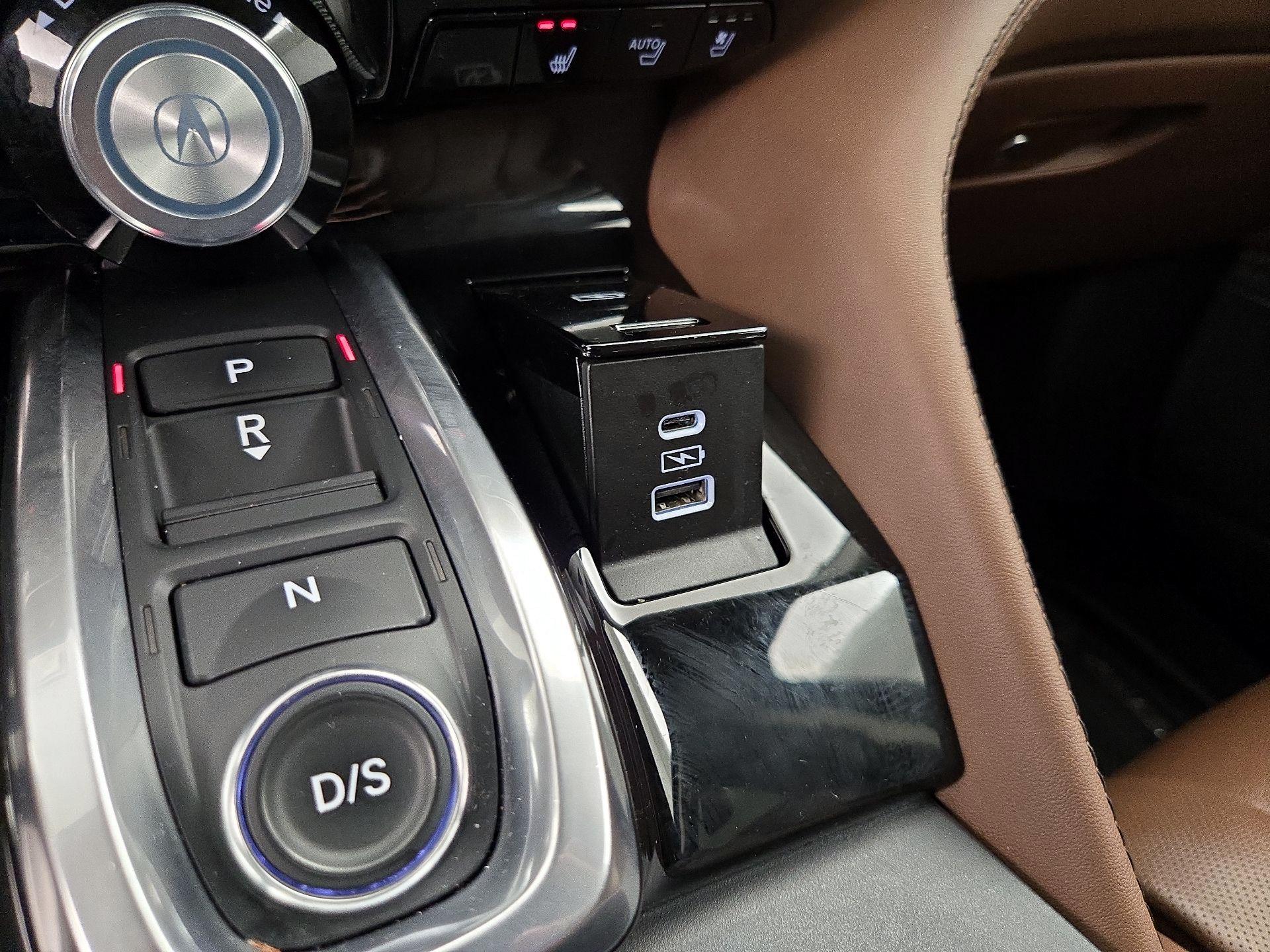 Thumbnail: 2022 Acura MDX - 19