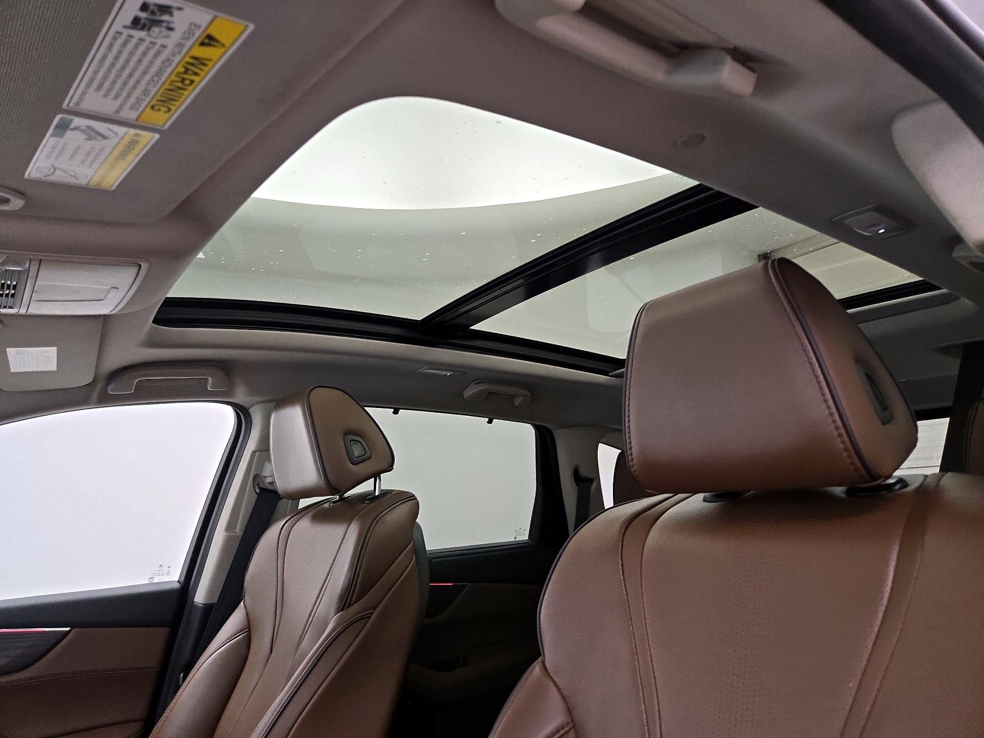 Thumbnail: 2022 Acura MDX - 20