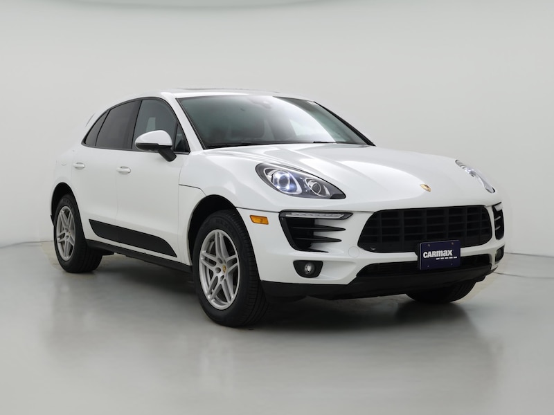 2018 Porsche Macan  -
                  Danvers, MA