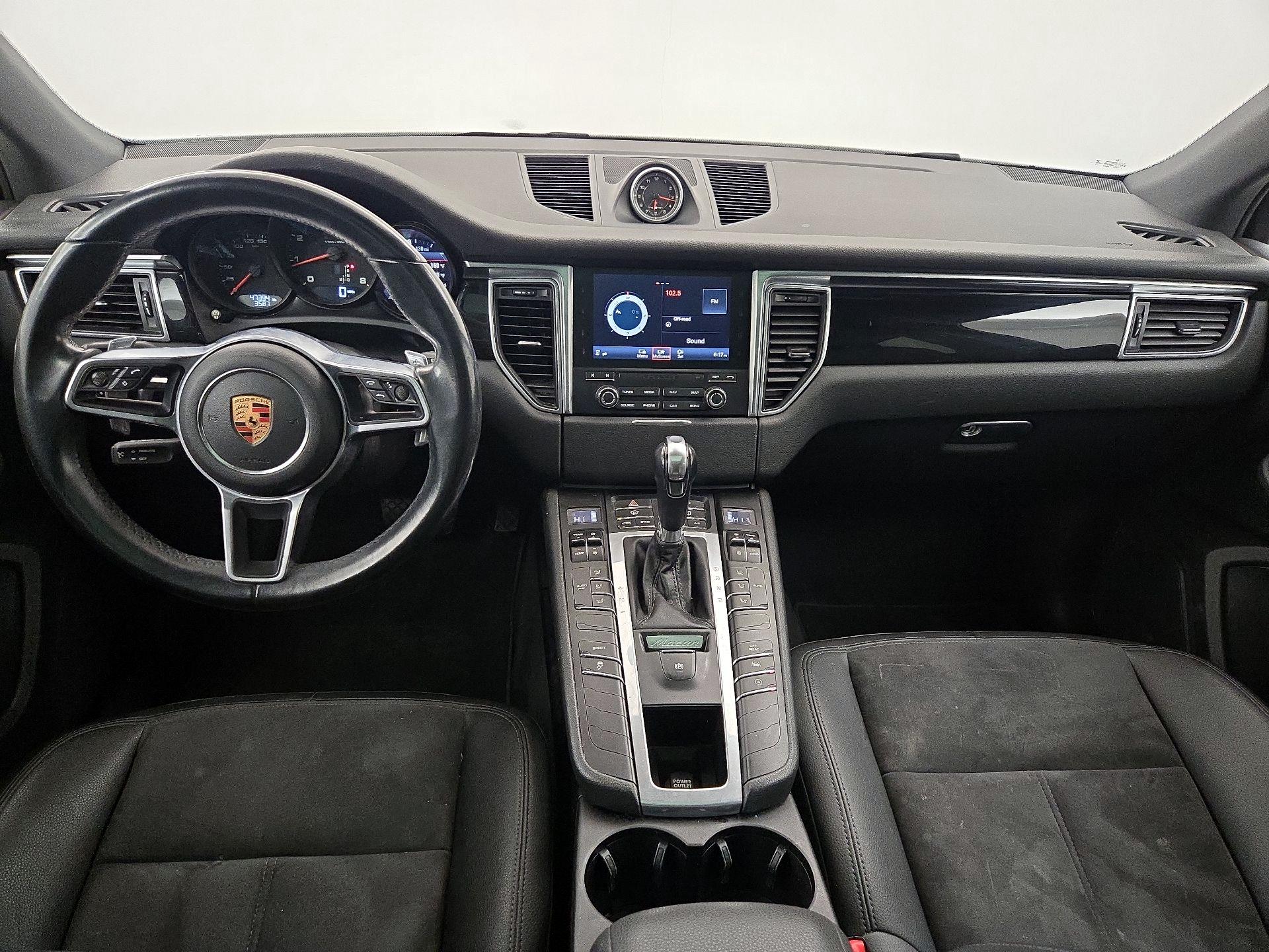 Thumbnail: 2018 Porsche Macan - 9