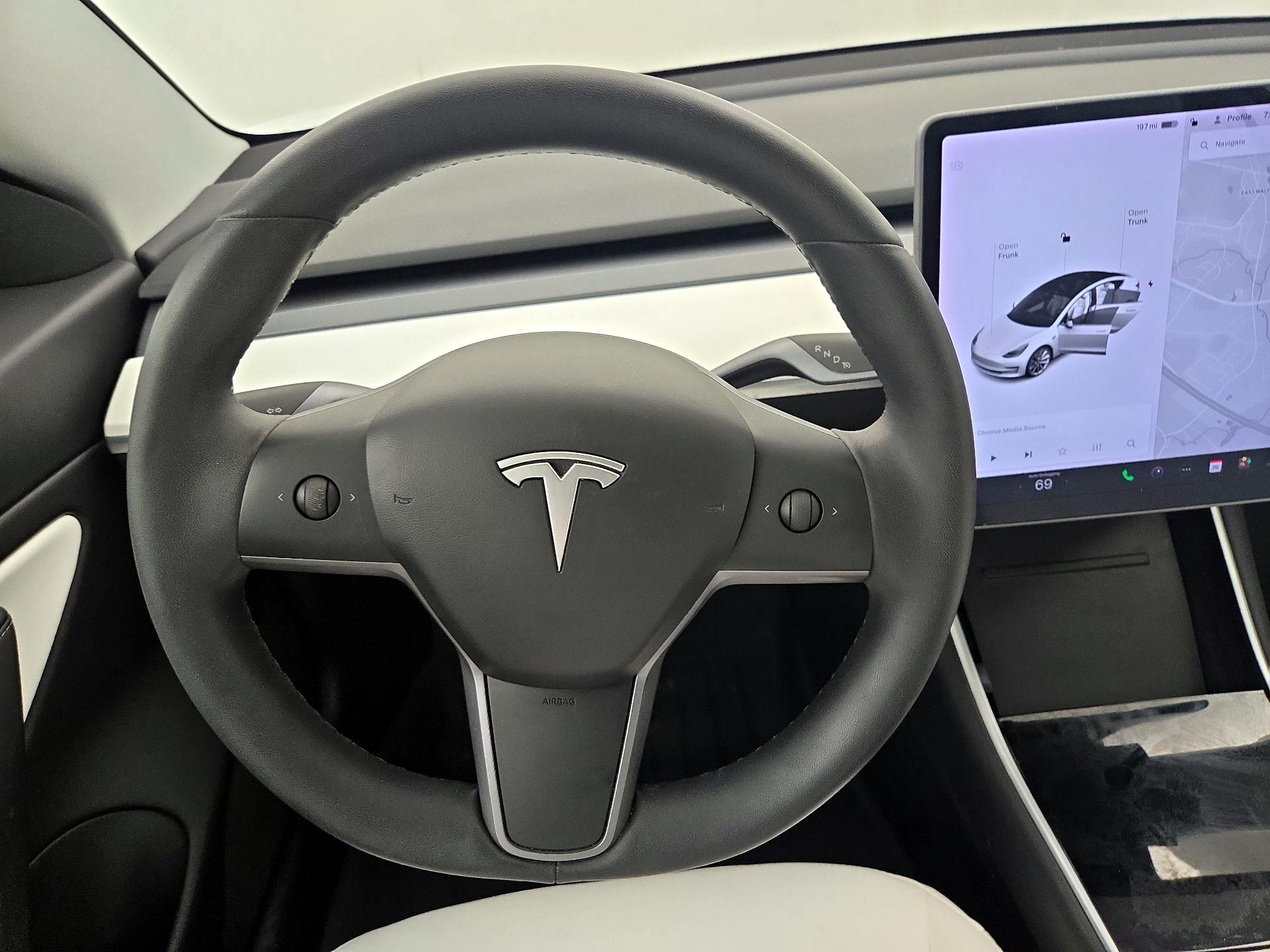 Thumbnail: 2020 Tesla Model 3 - 10