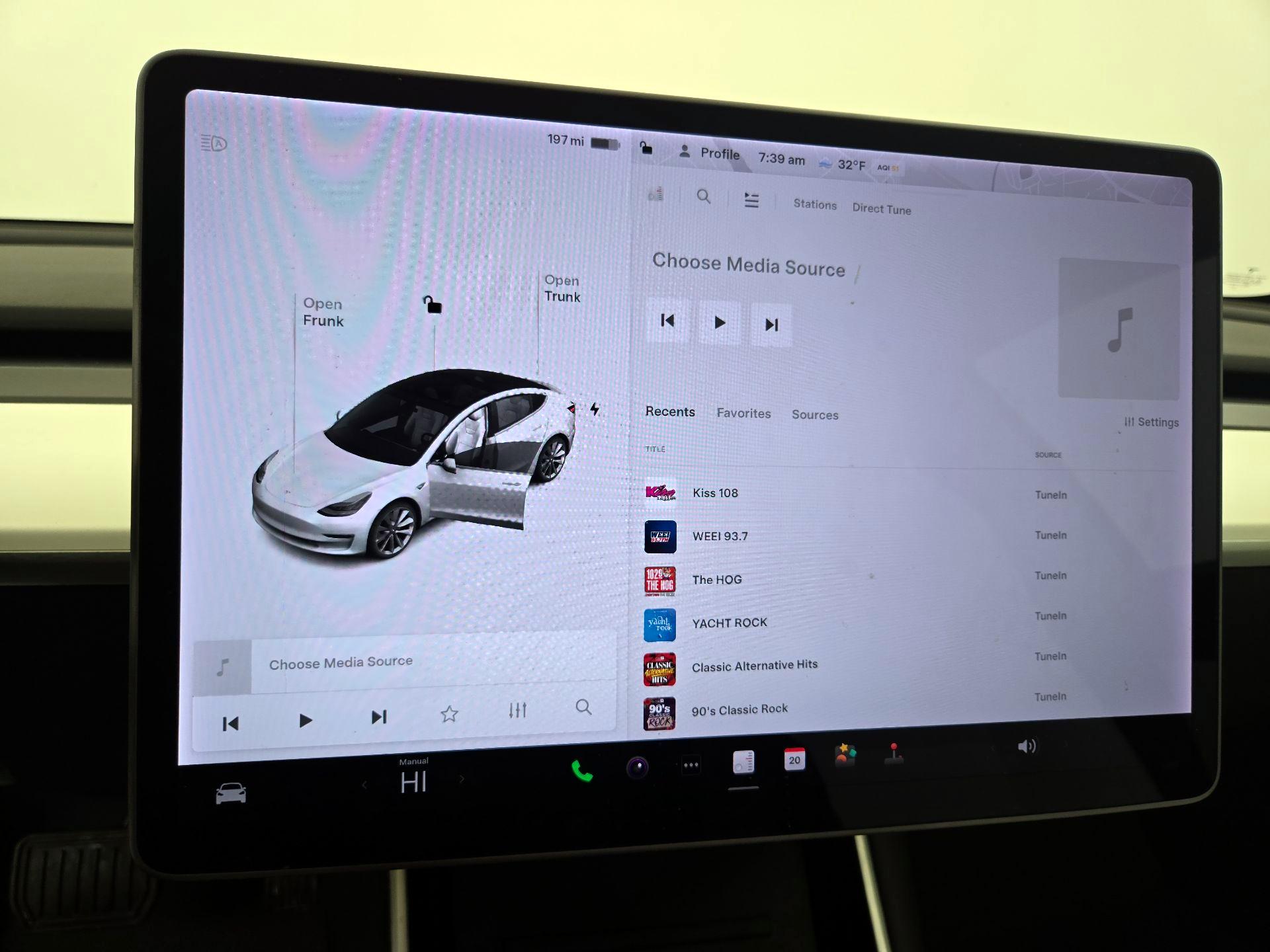 Thumbnail: 2020 Tesla Model 3 - 16