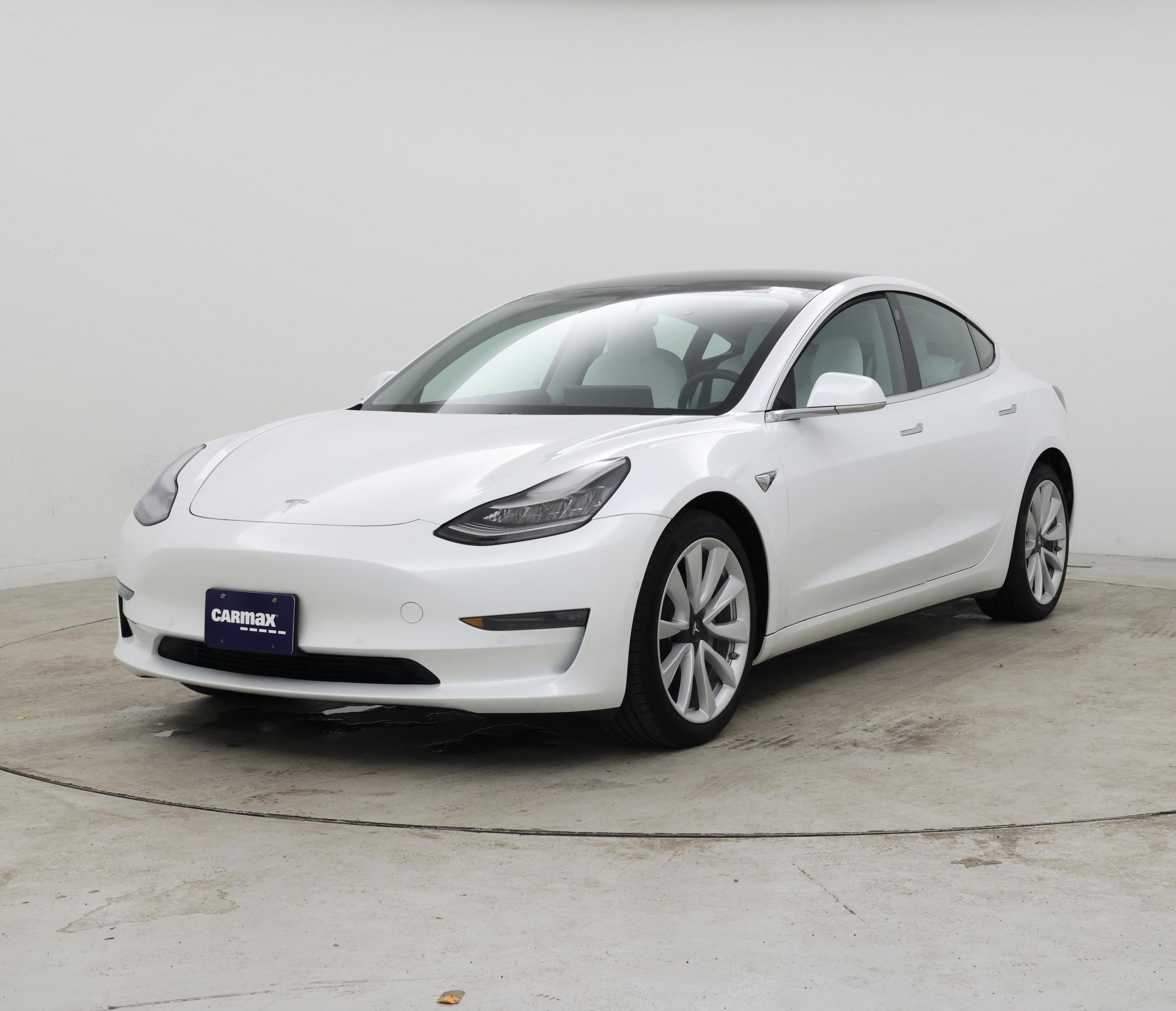 Thumbnail: 2020 Tesla Model 3 - 4