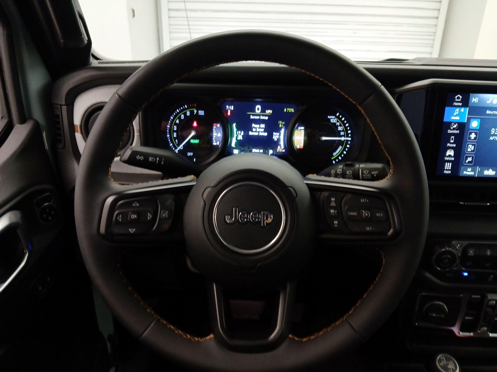 Thumbnail: 2024 Jeep Wrangler - 10