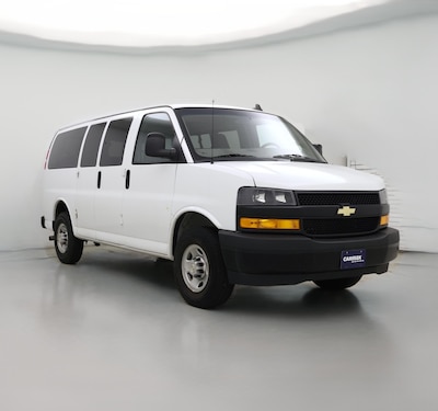 2022 Chevrolet Express 2500 LS