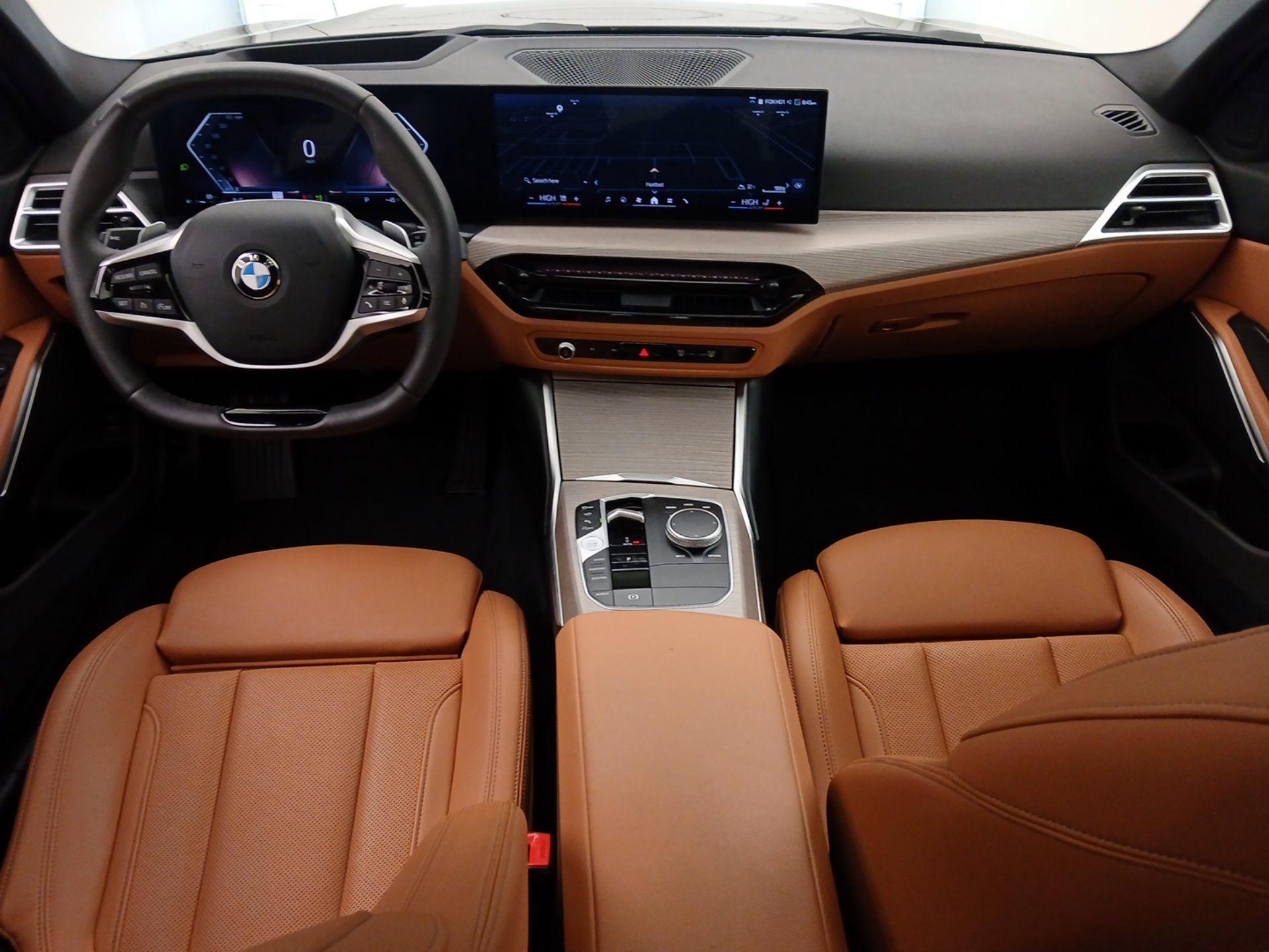 Thumbnail: 2025 BMW 3 Series - 9