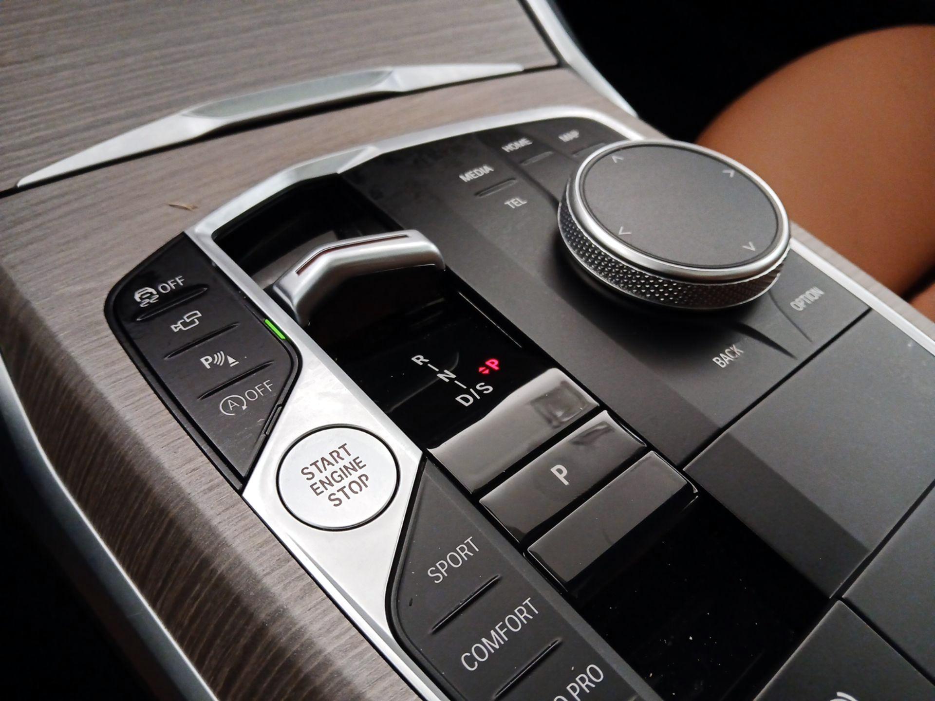 Thumbnail: 2025 BMW 3 Series - 18