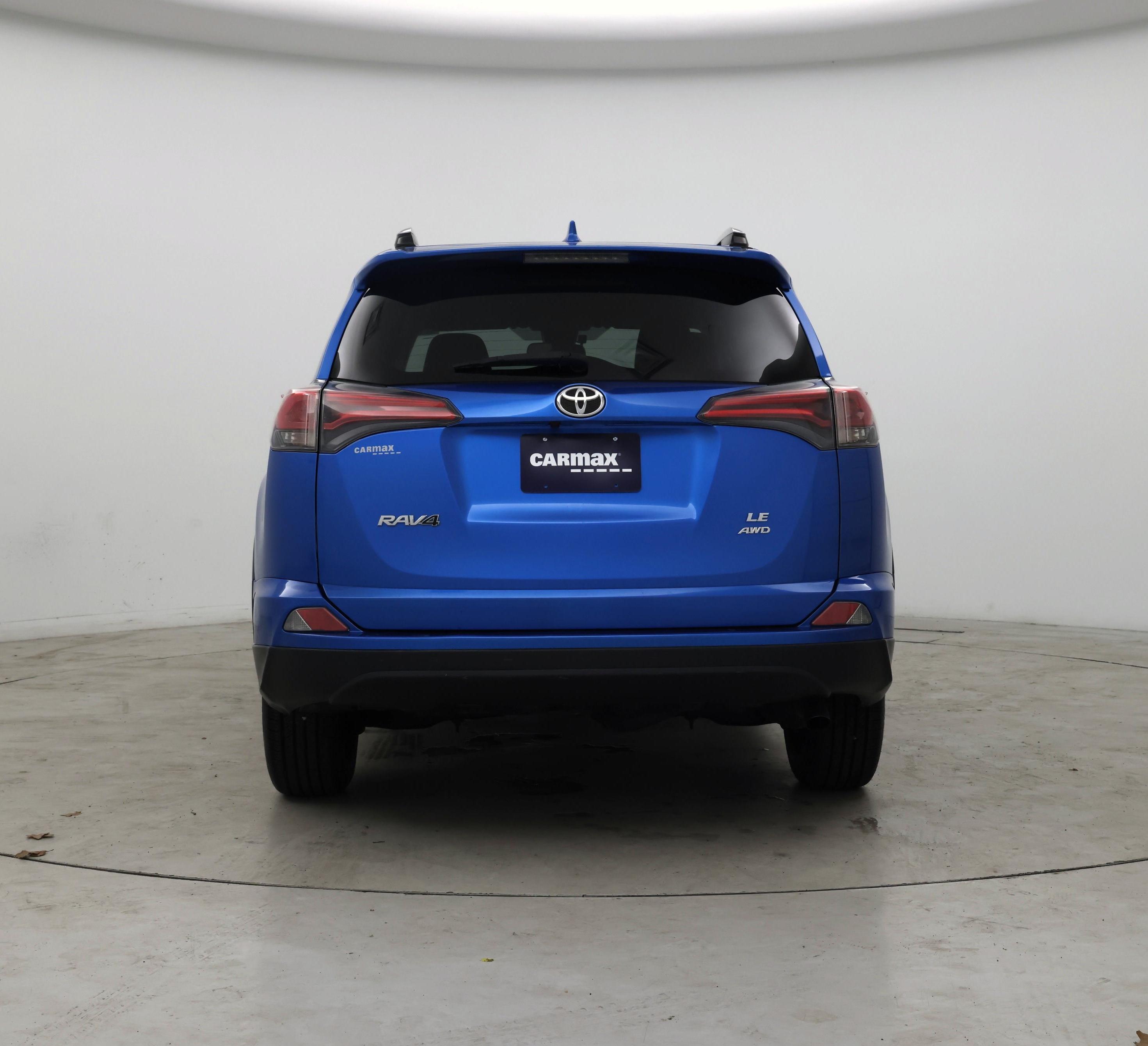 Thumbnail: 2017 Toyota RAV4 - 6