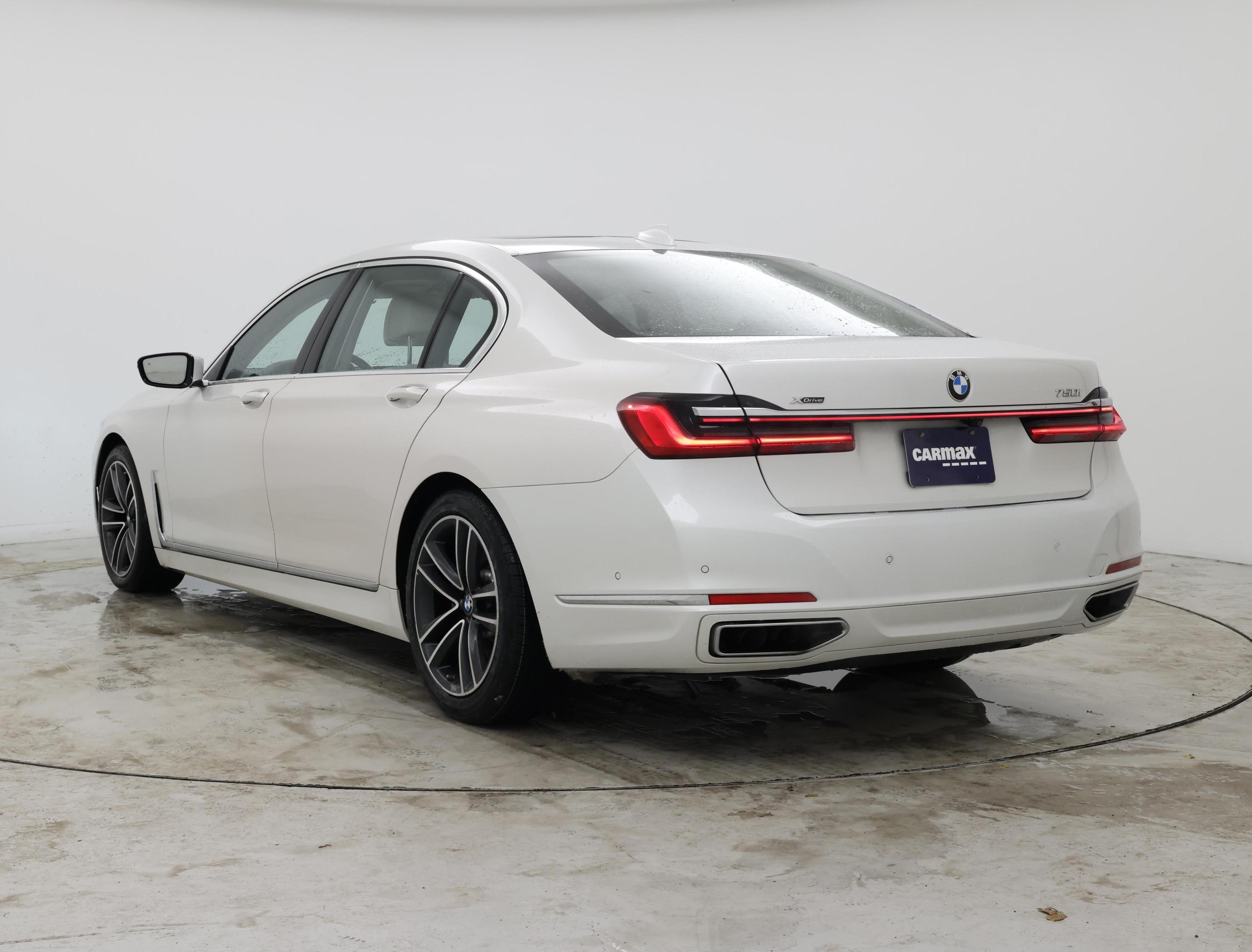 Thumbnail: 2021 BMW 7 Series - 2