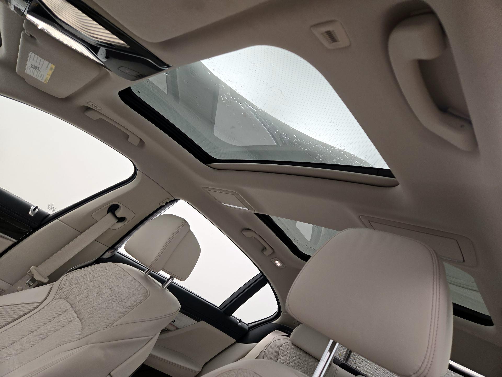 Thumbnail: 2021 BMW 7 Series - 20