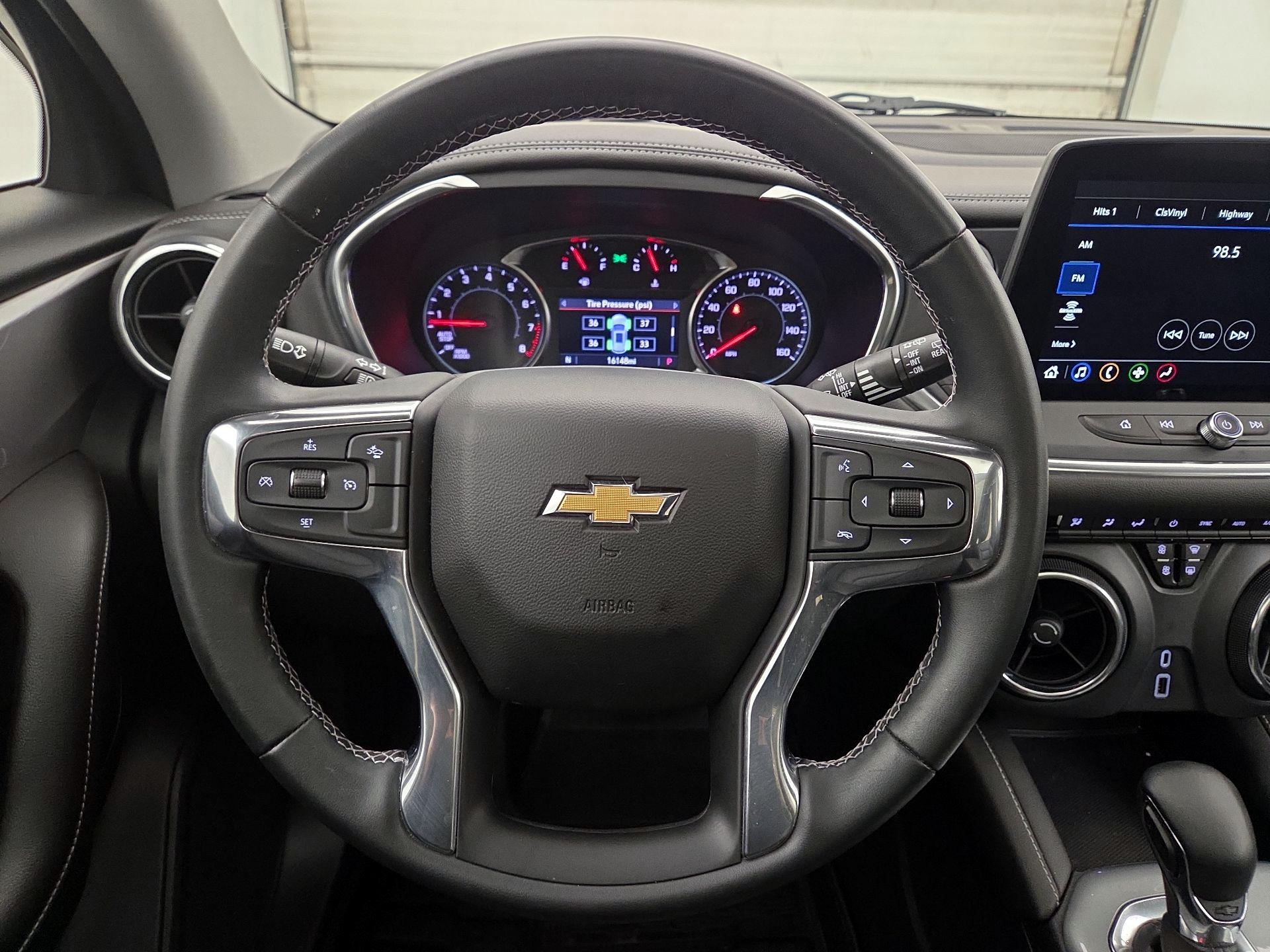 Thumbnail: 2023 Chevrolet Blazer - 10